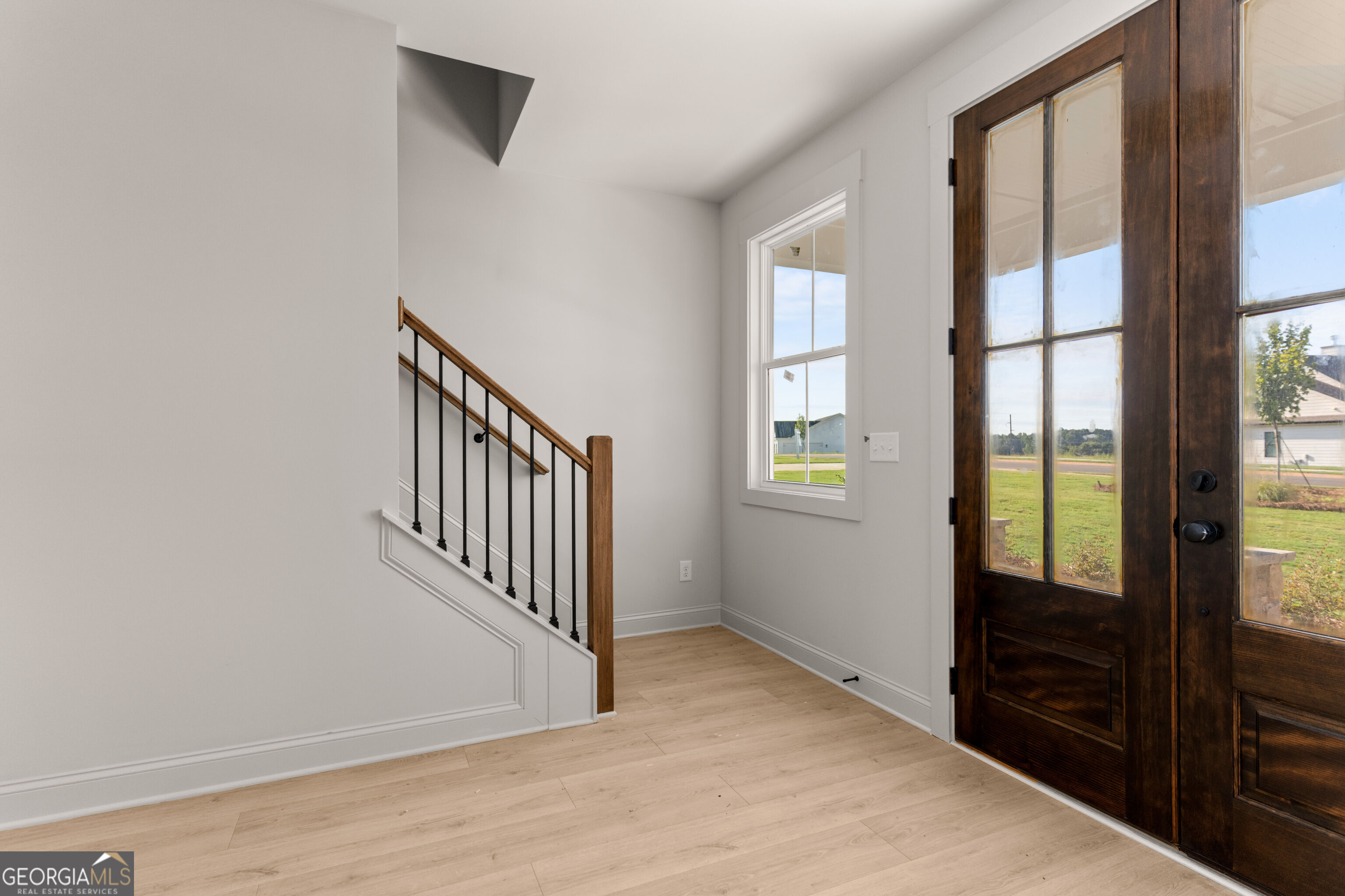 1111 Madison Hills Drive Property Photo 10