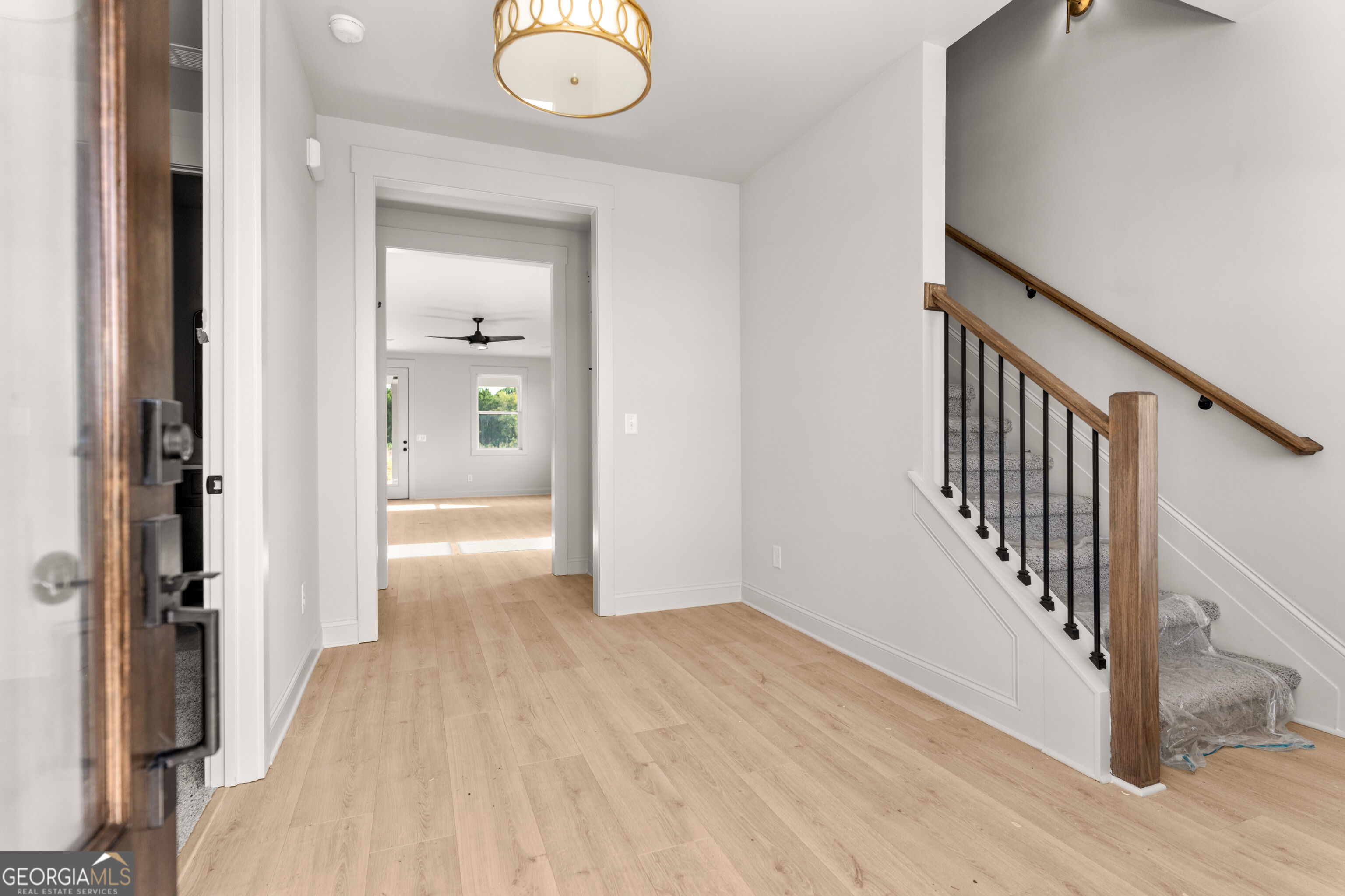 1111 Madison Hills Drive Property Photo 32