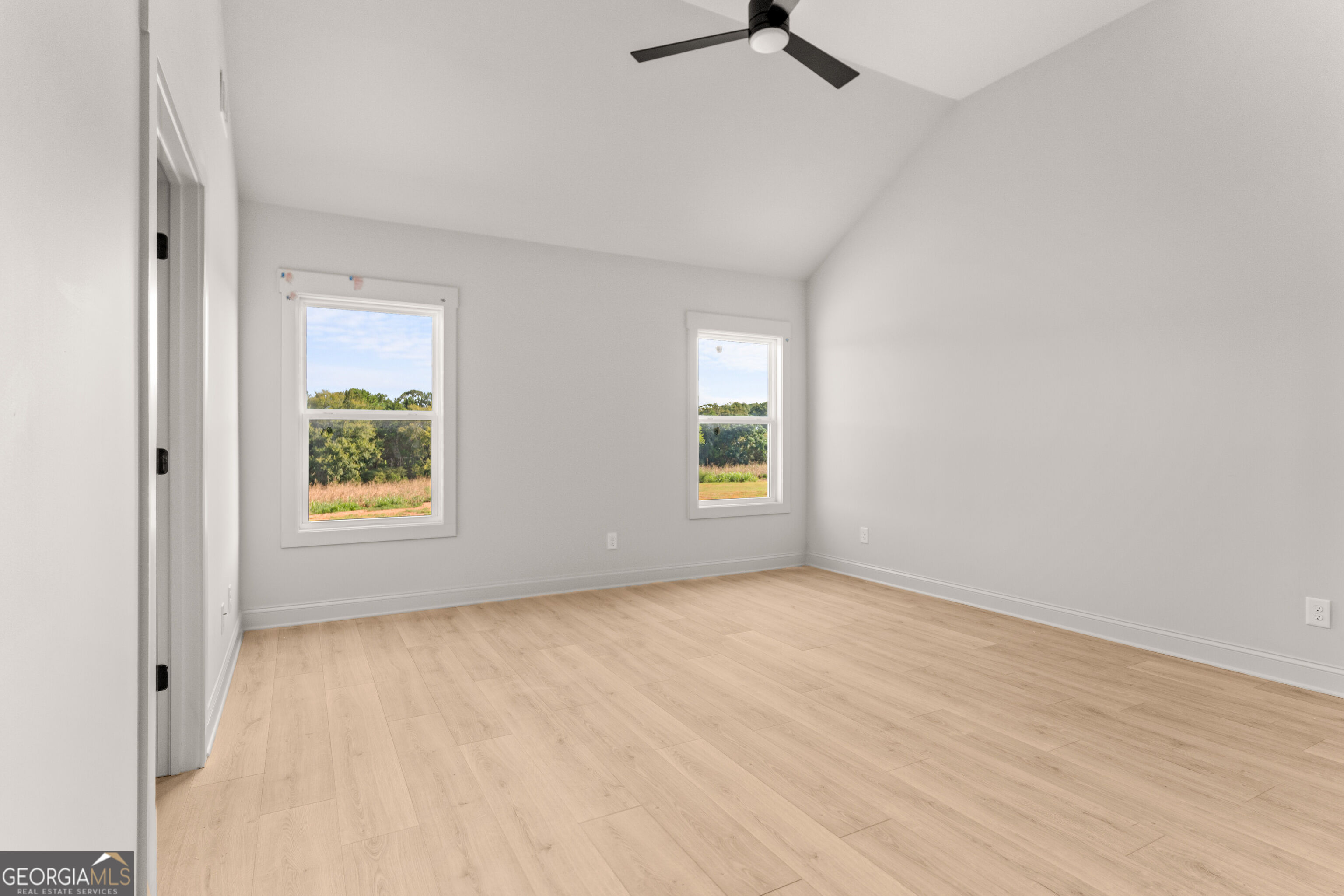1111 Madison Hills Drive Property Photo 33