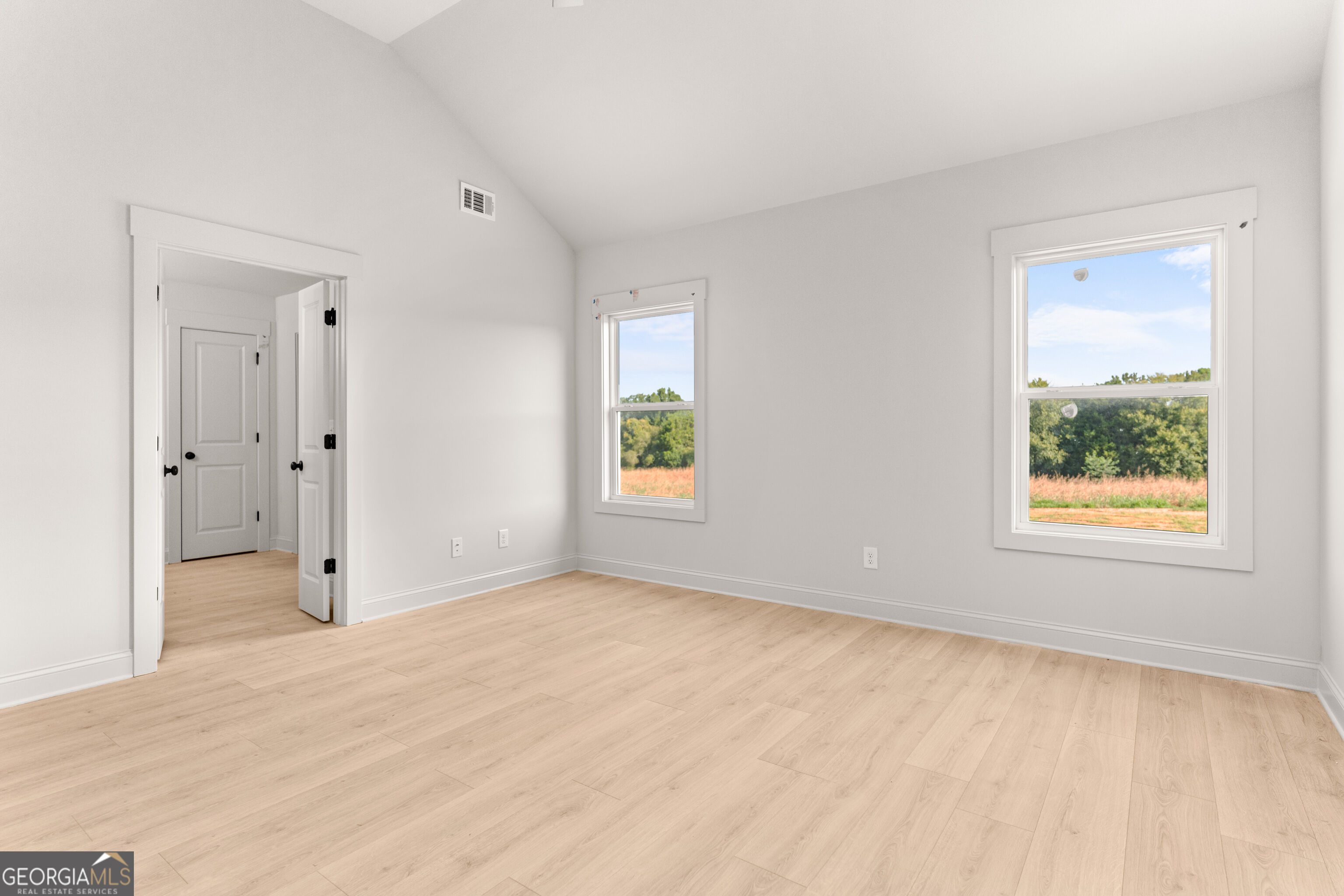 1111 Madison Hills Drive Property Photo 34