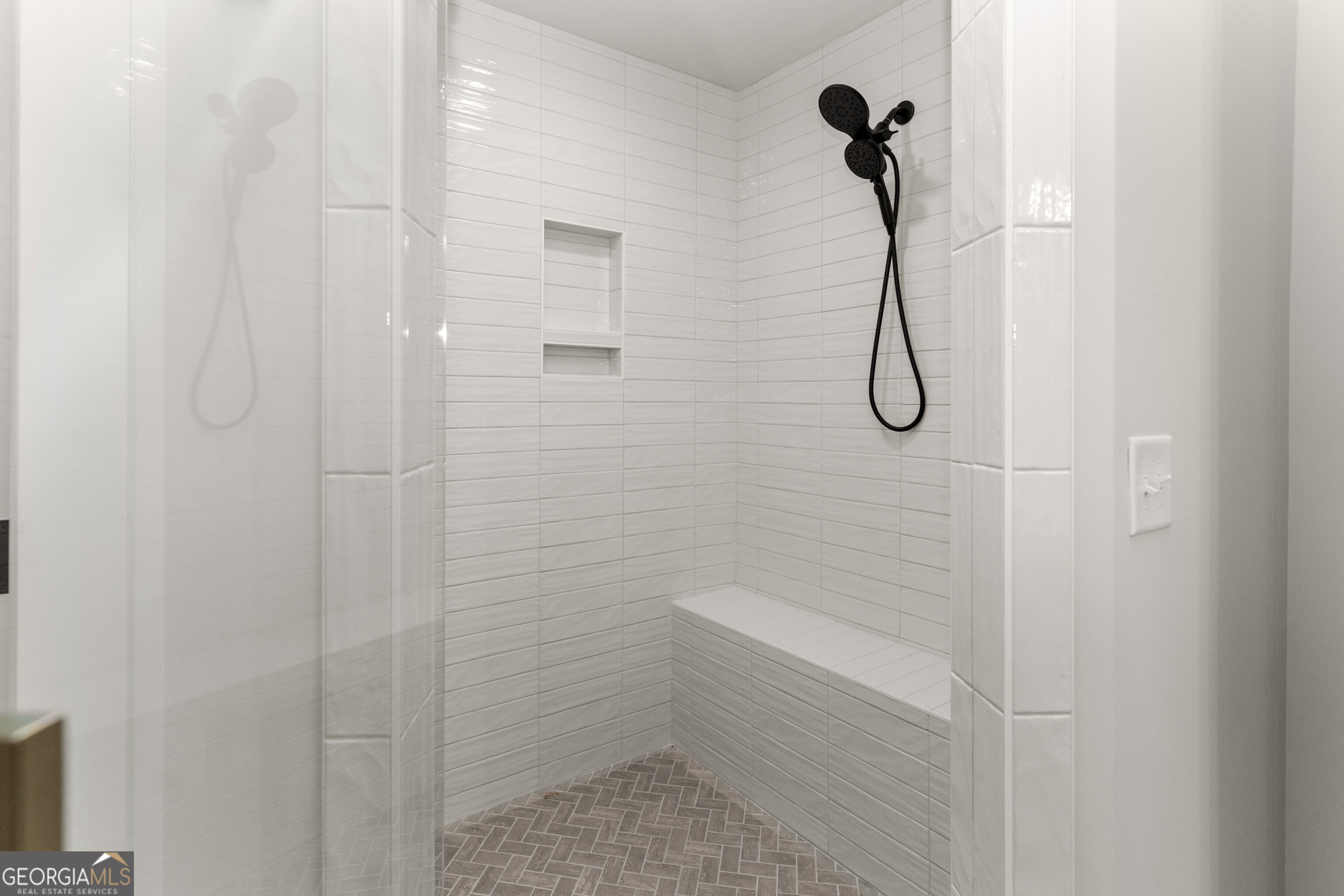 1111 Madison Hills Drive Property Photo 42