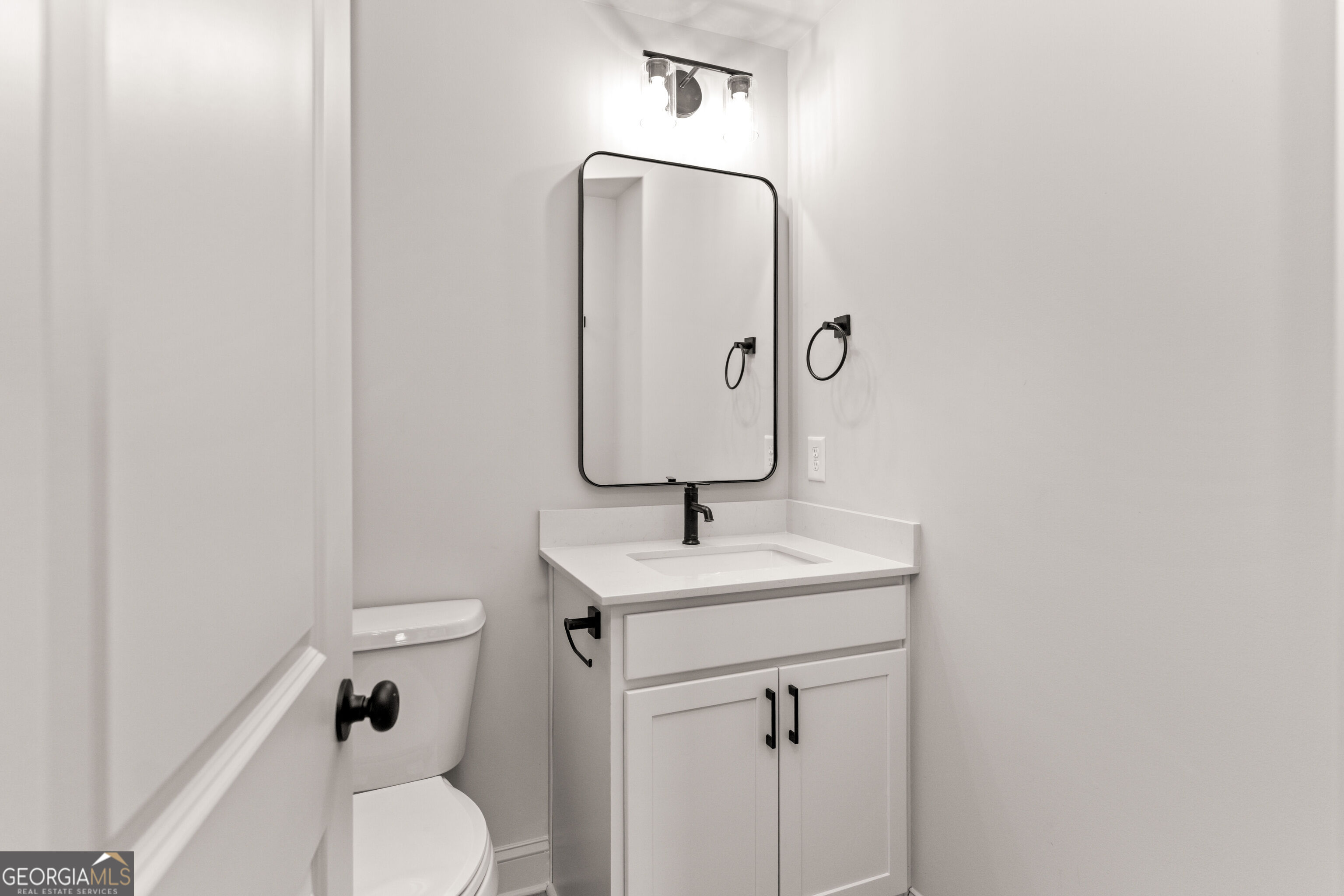 1111 Madison Hills Drive Property Photo 49