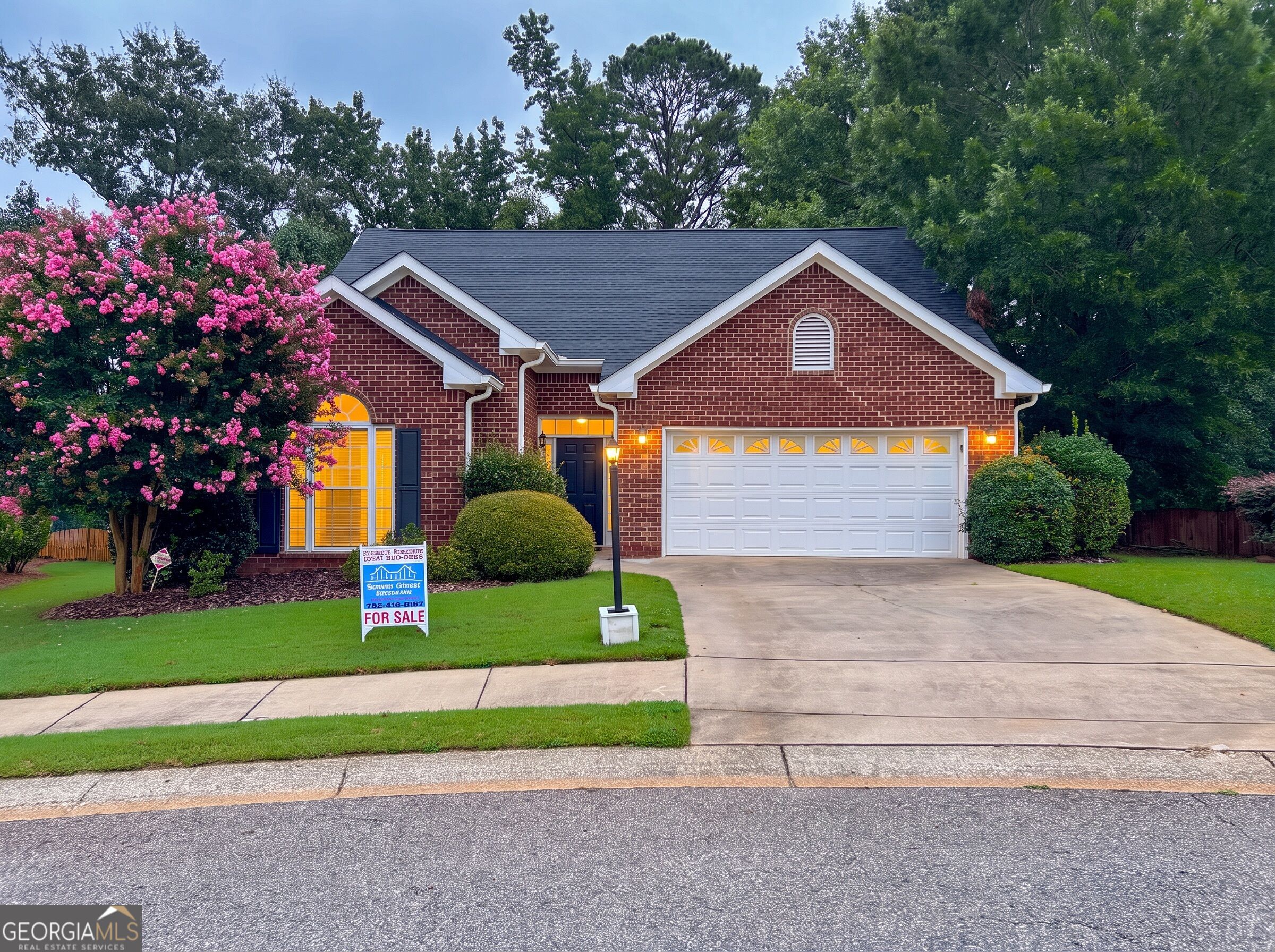 116 Huntington Shoals Drive Property Photo 2