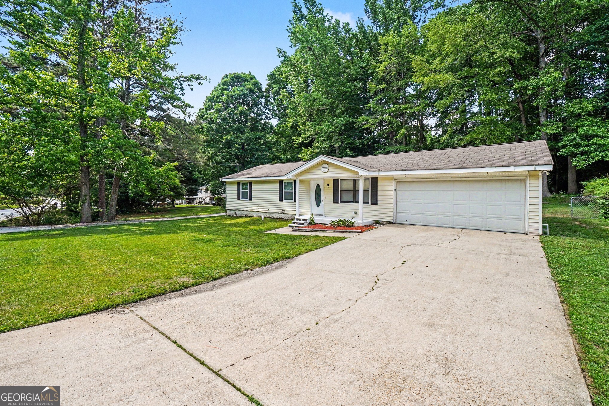 3874 Paul Street Property Photo 2