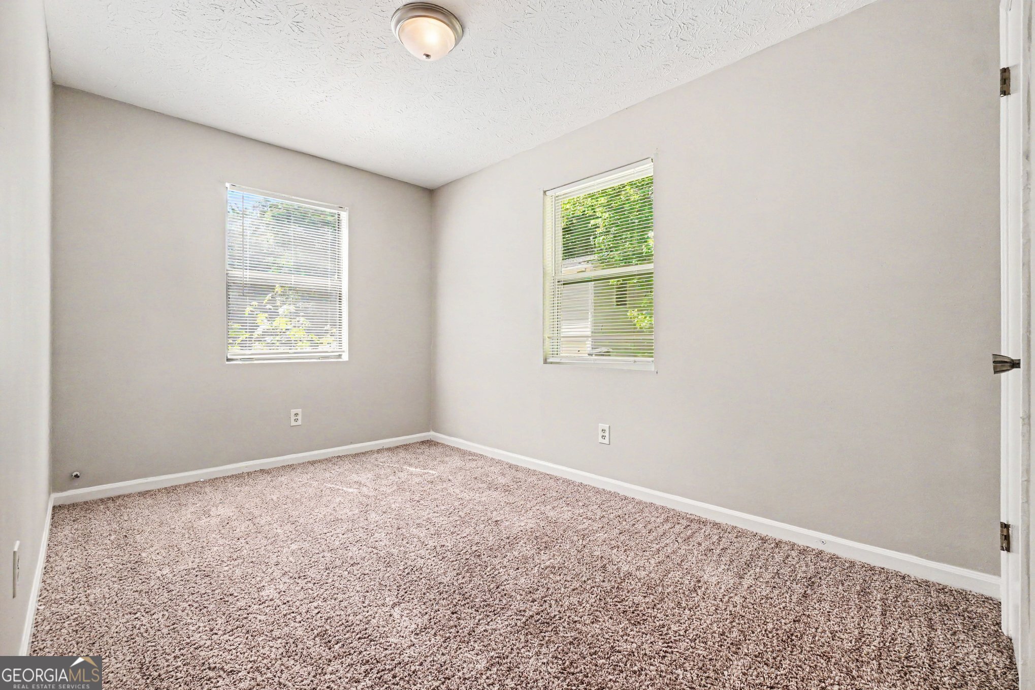 3874 Paul Street Property Photo 11
