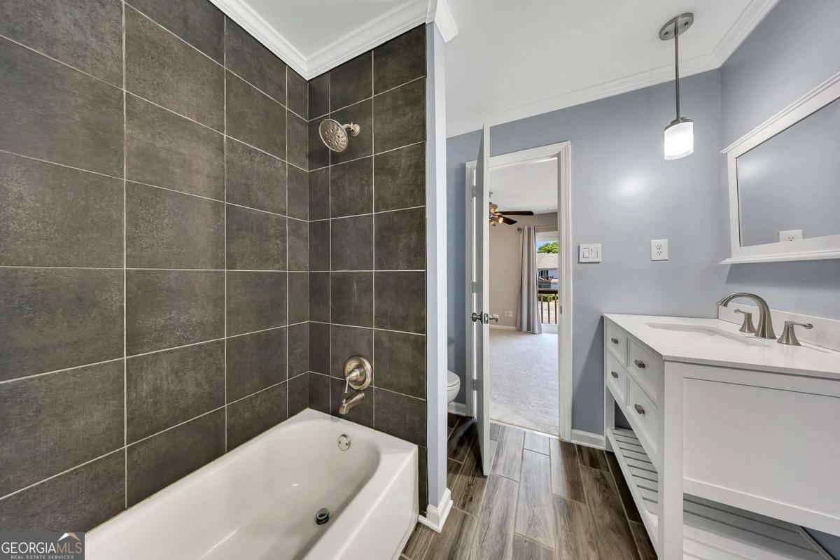 9 Fairway Drive Nw Property Photo 20