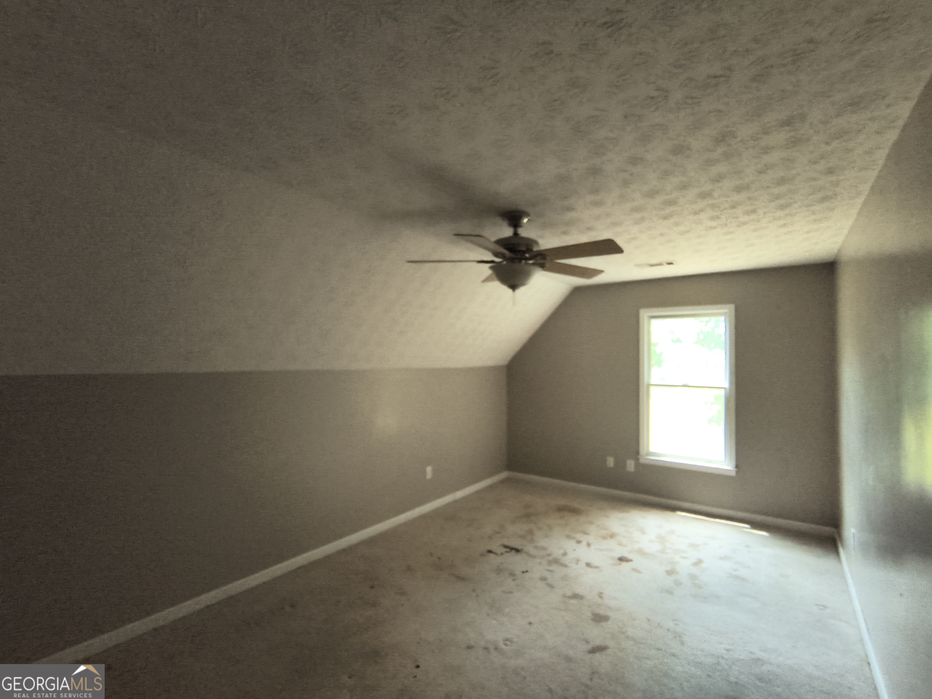 8350 Rock Eagle Road Property Photo 6