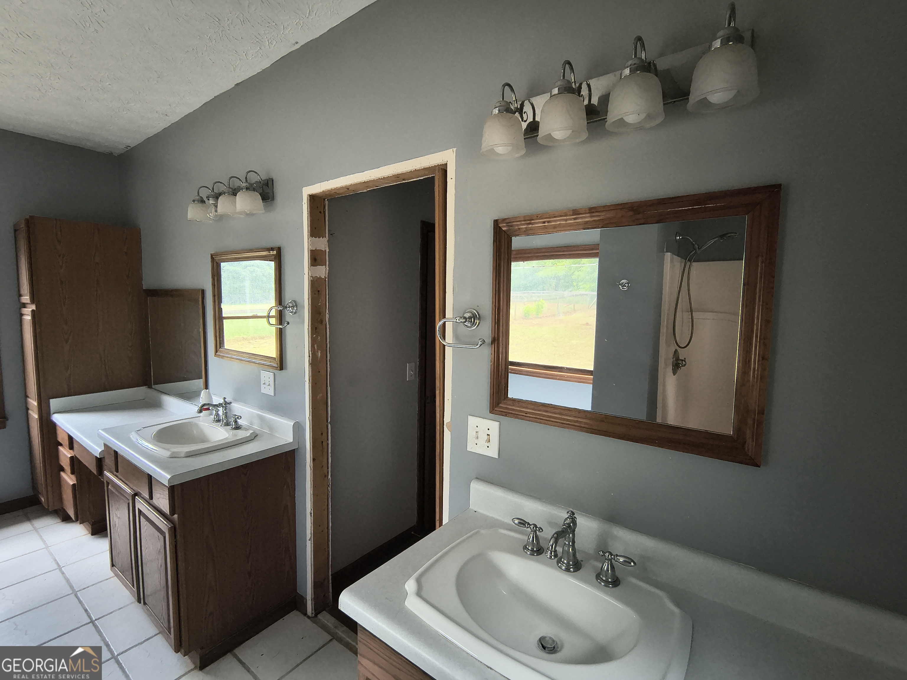 8350 Rock Eagle Road Property Photo 11