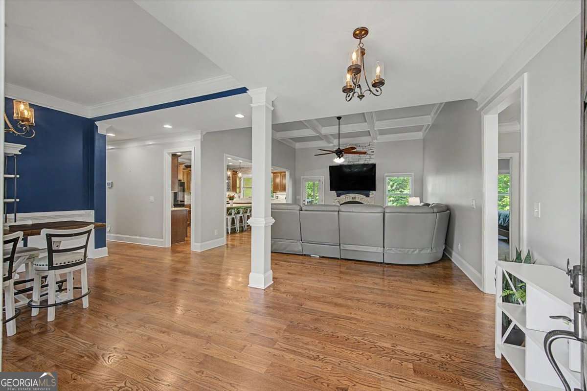 711 Upper Burris Road Property Photo 10