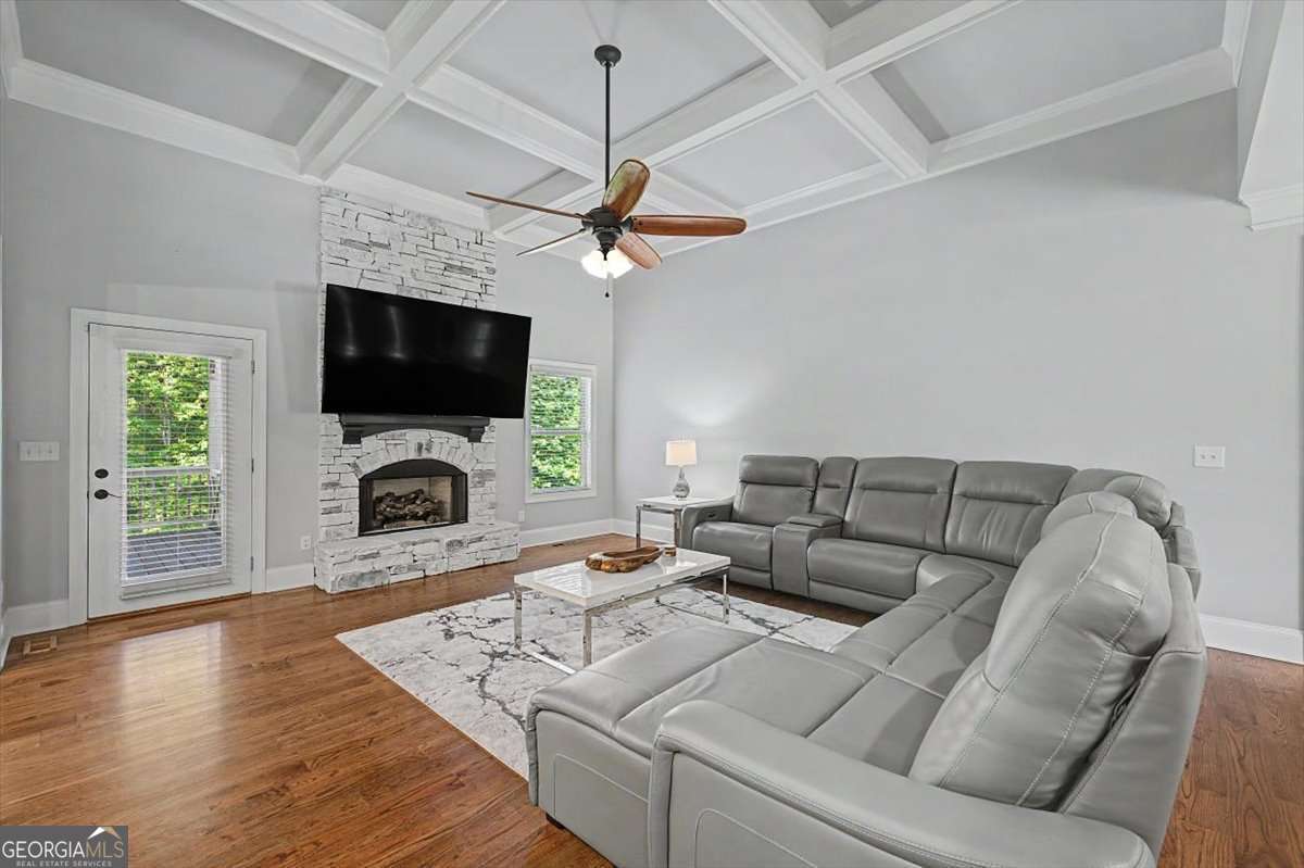 711 Upper Burris Road Property Photo 11