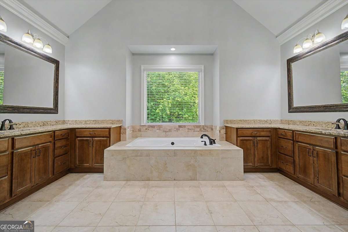 711 Upper Burris Road Property Photo 25