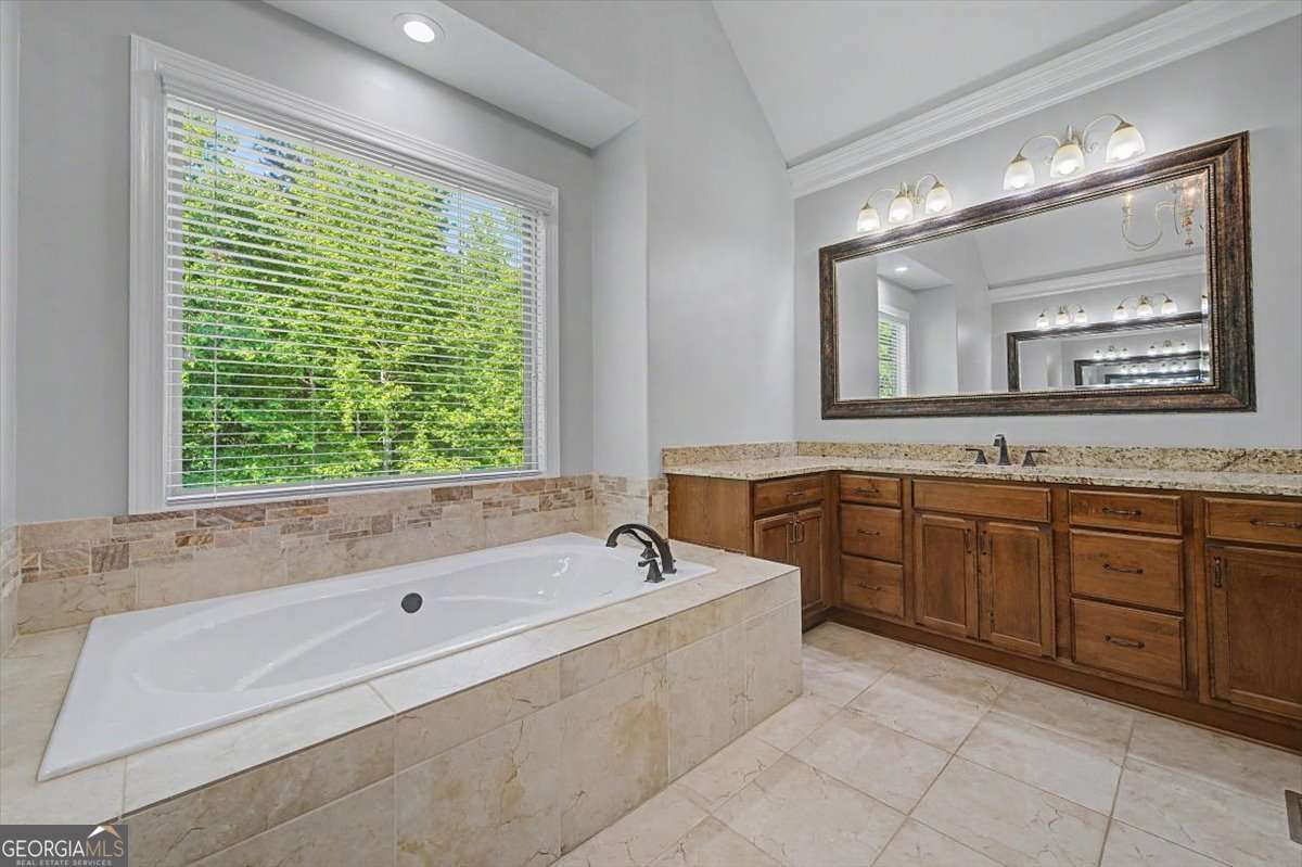 711 Upper Burris Road Property Photo 26