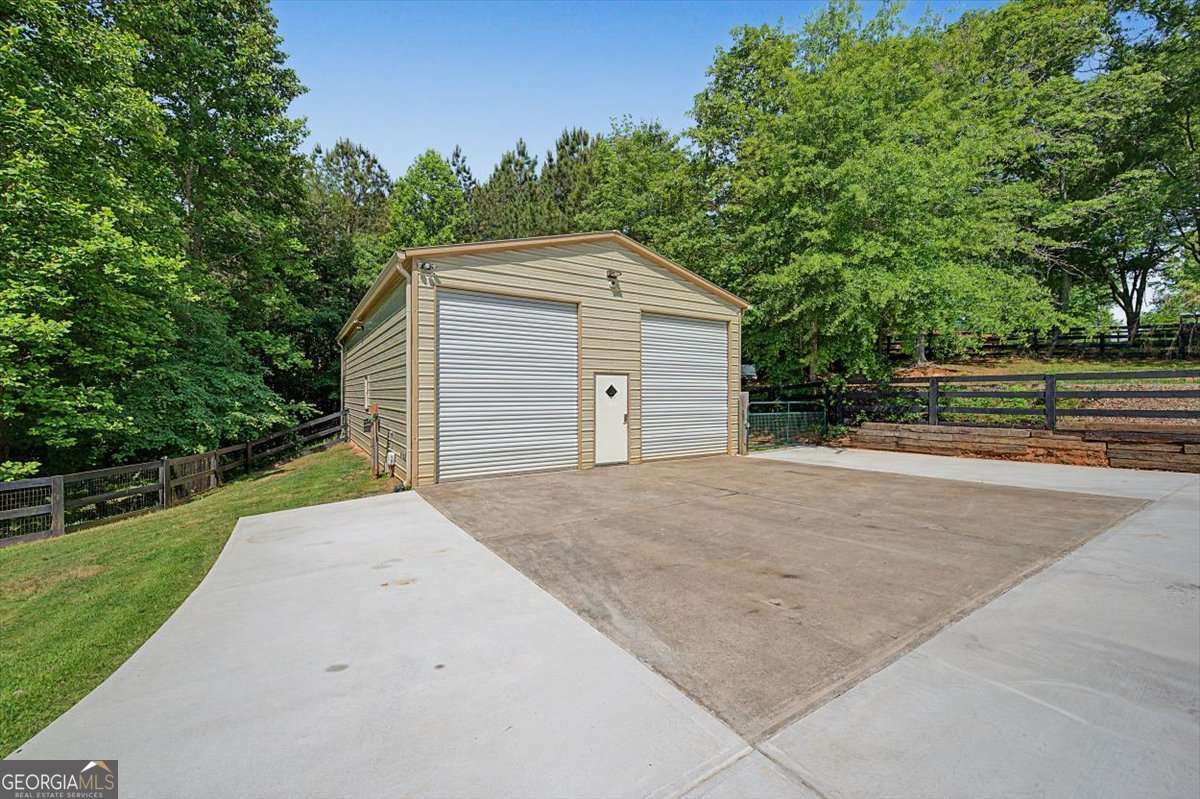 711 Upper Burris Road Property Photo 42