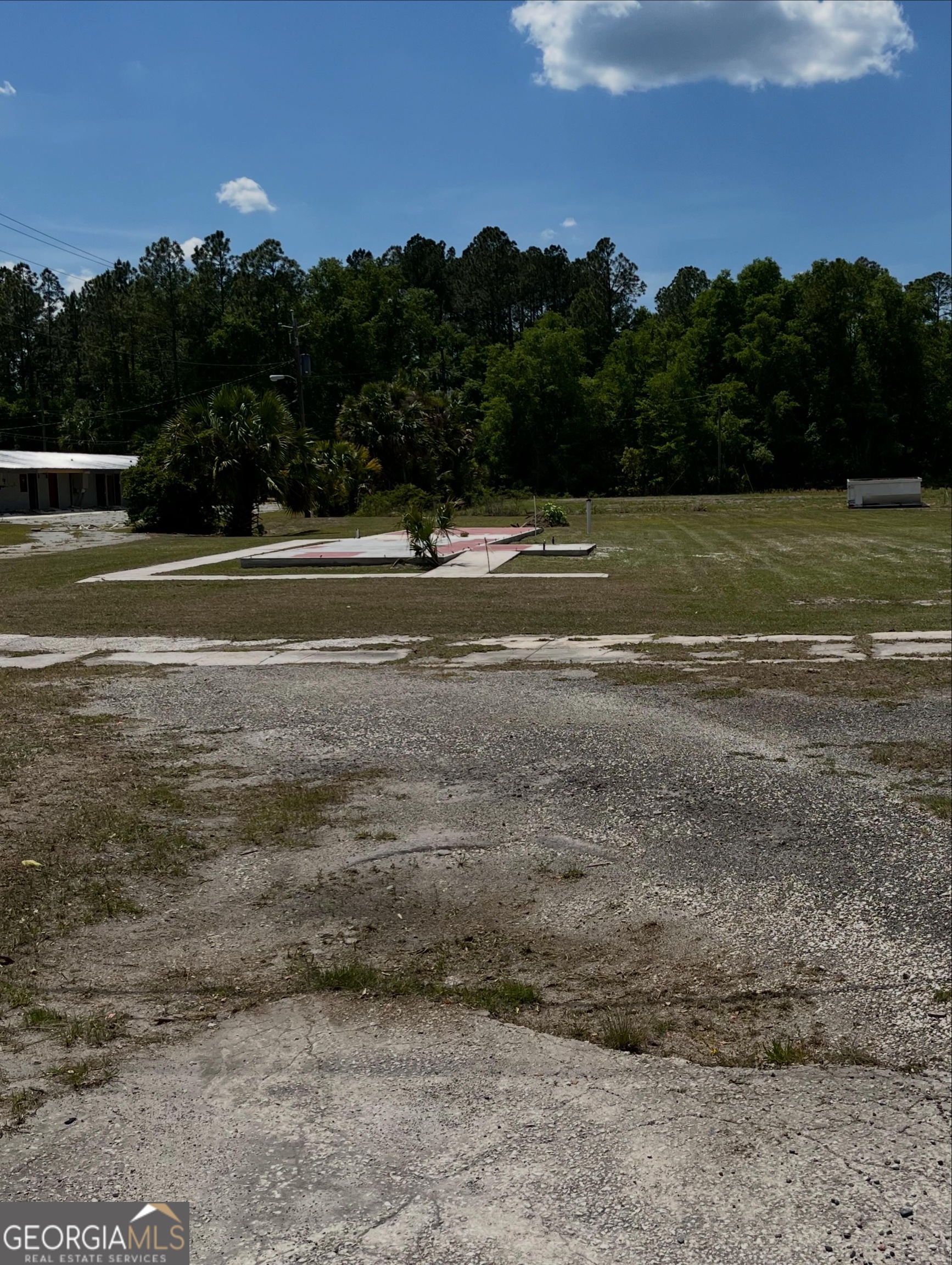 6031 Second Street N Property Photo 3