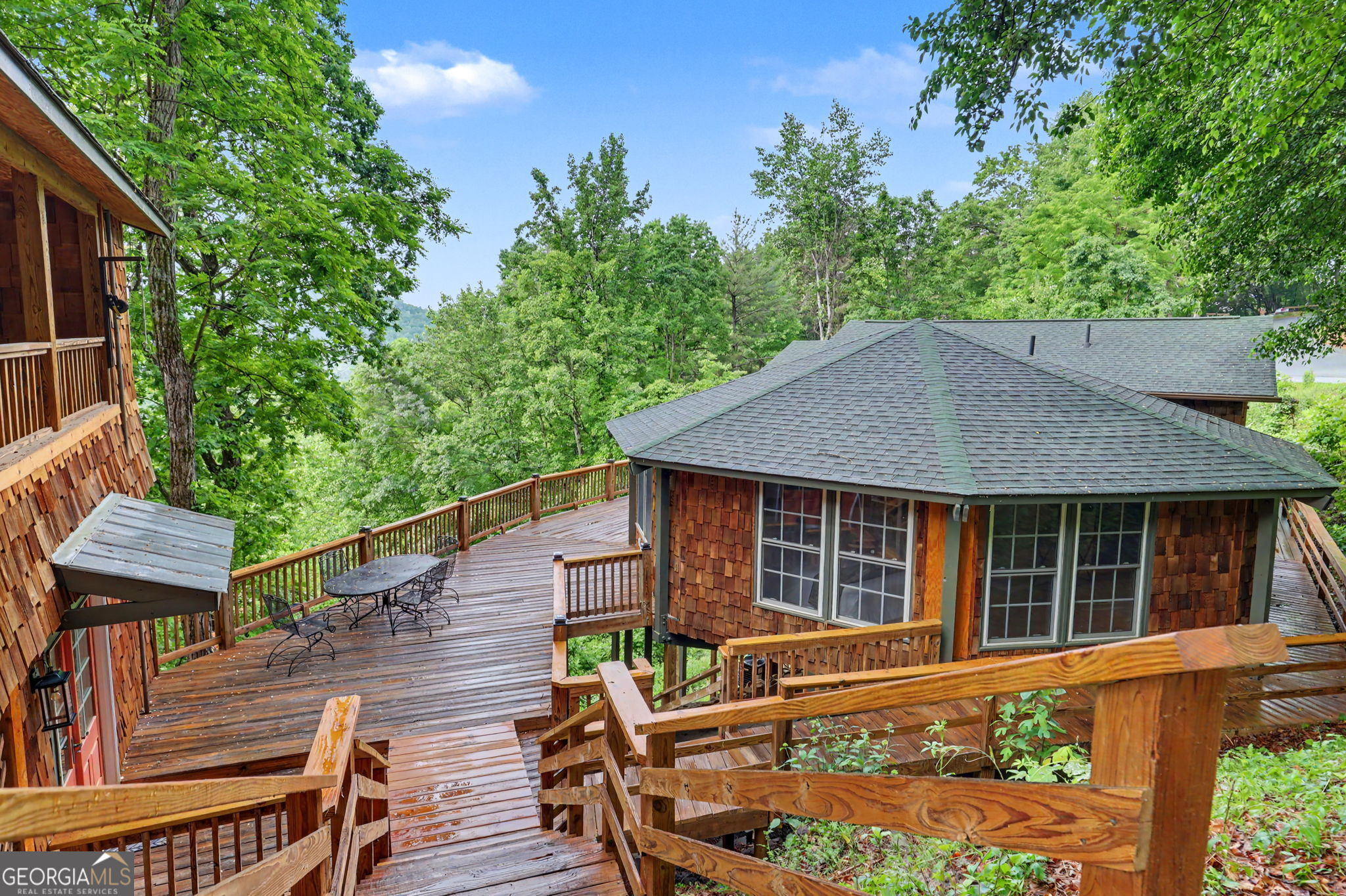 1085 Sky High Drive Property Photo 4