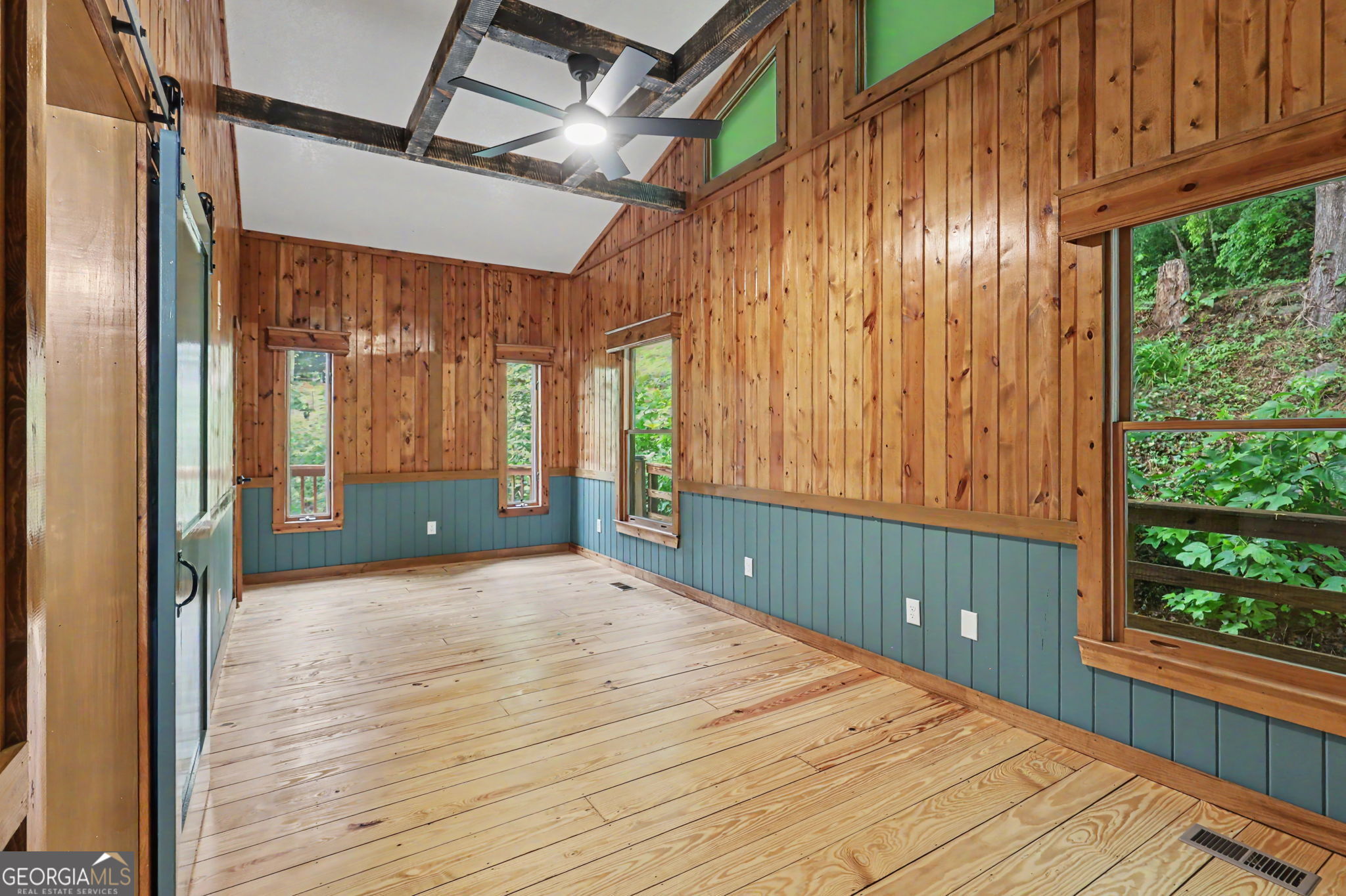 1085 Sky High Drive Property Photo 21