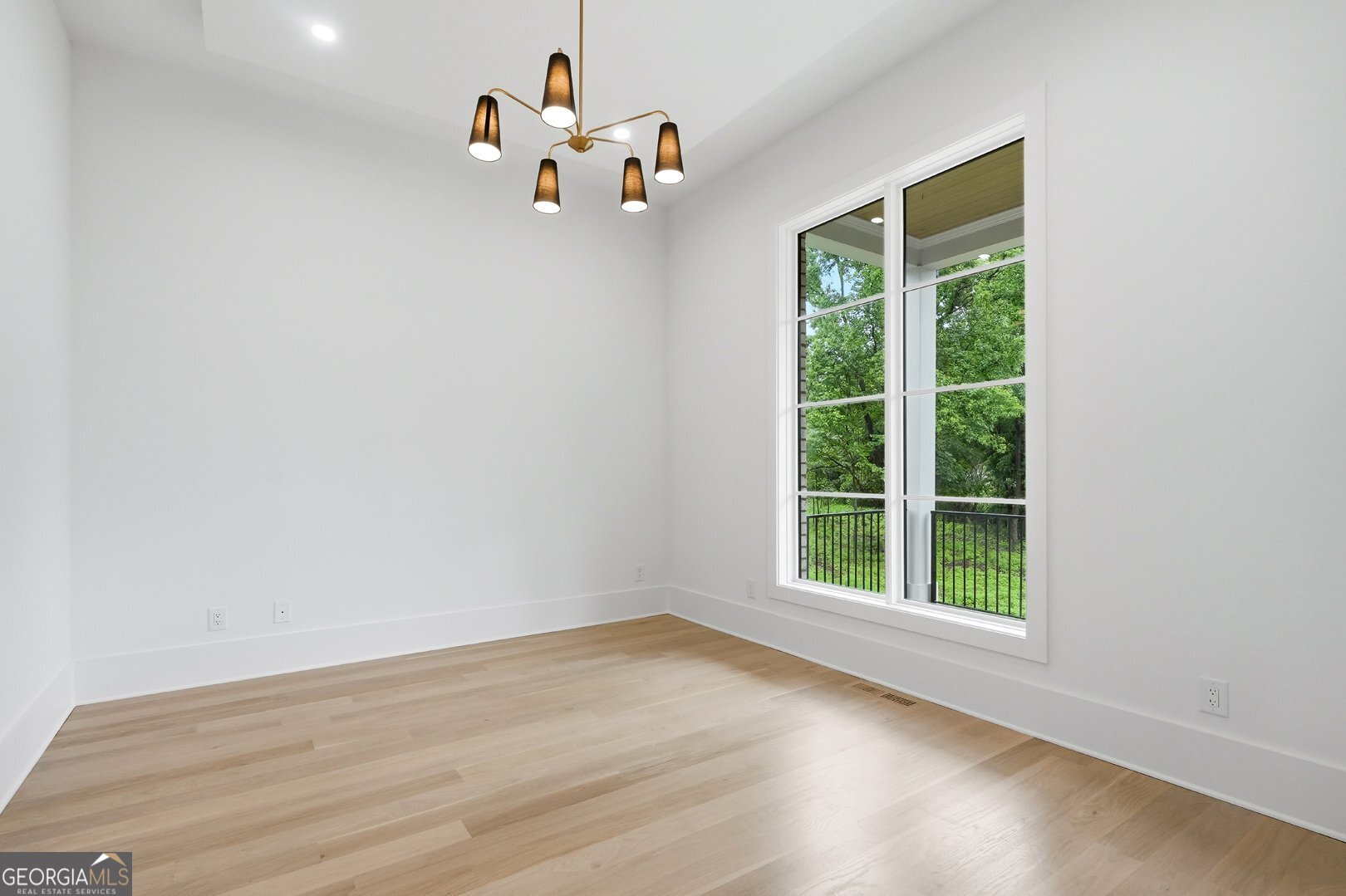 2620 Caney Road Property Photo 4