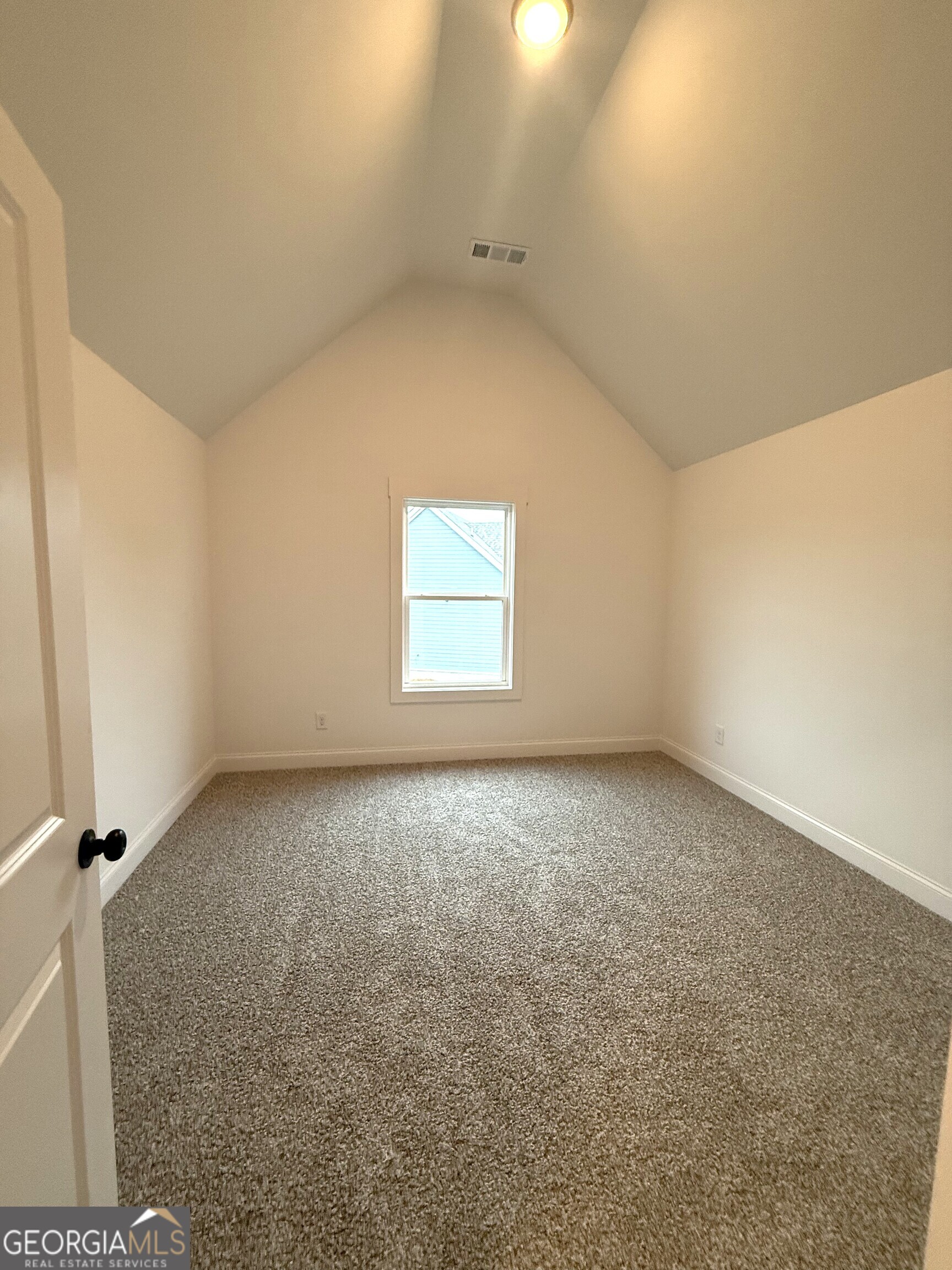 1140 Madison Hills Drive Property Photo 29