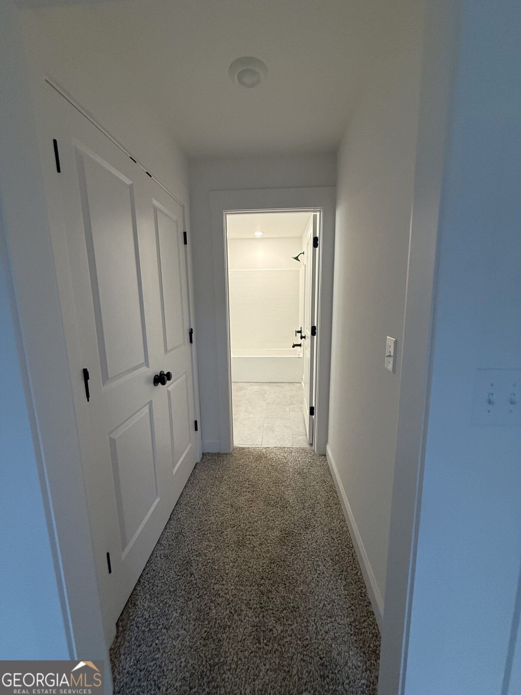 1140 Madison Hills Drive Property Photo 30