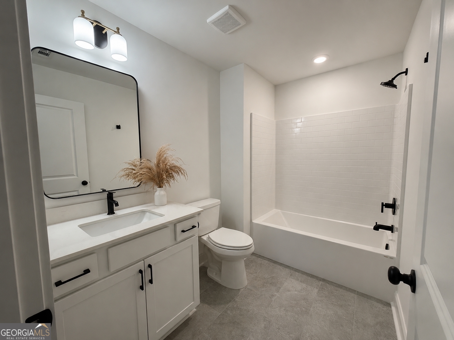 1140 Madison Hills Drive Property Photo 31