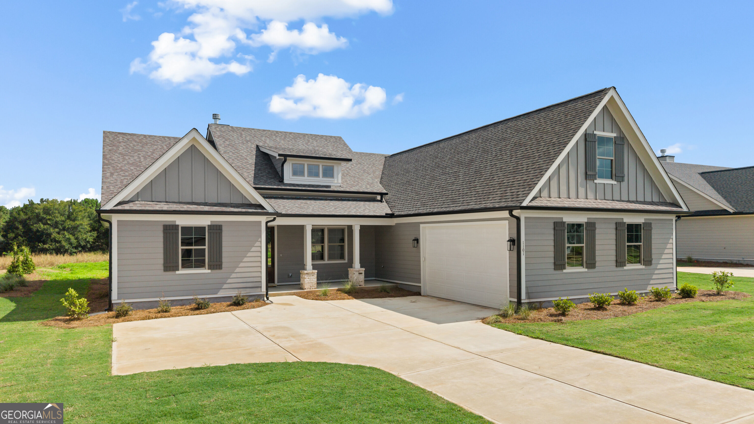 1101 Madison Hills Drive Property Photo 4