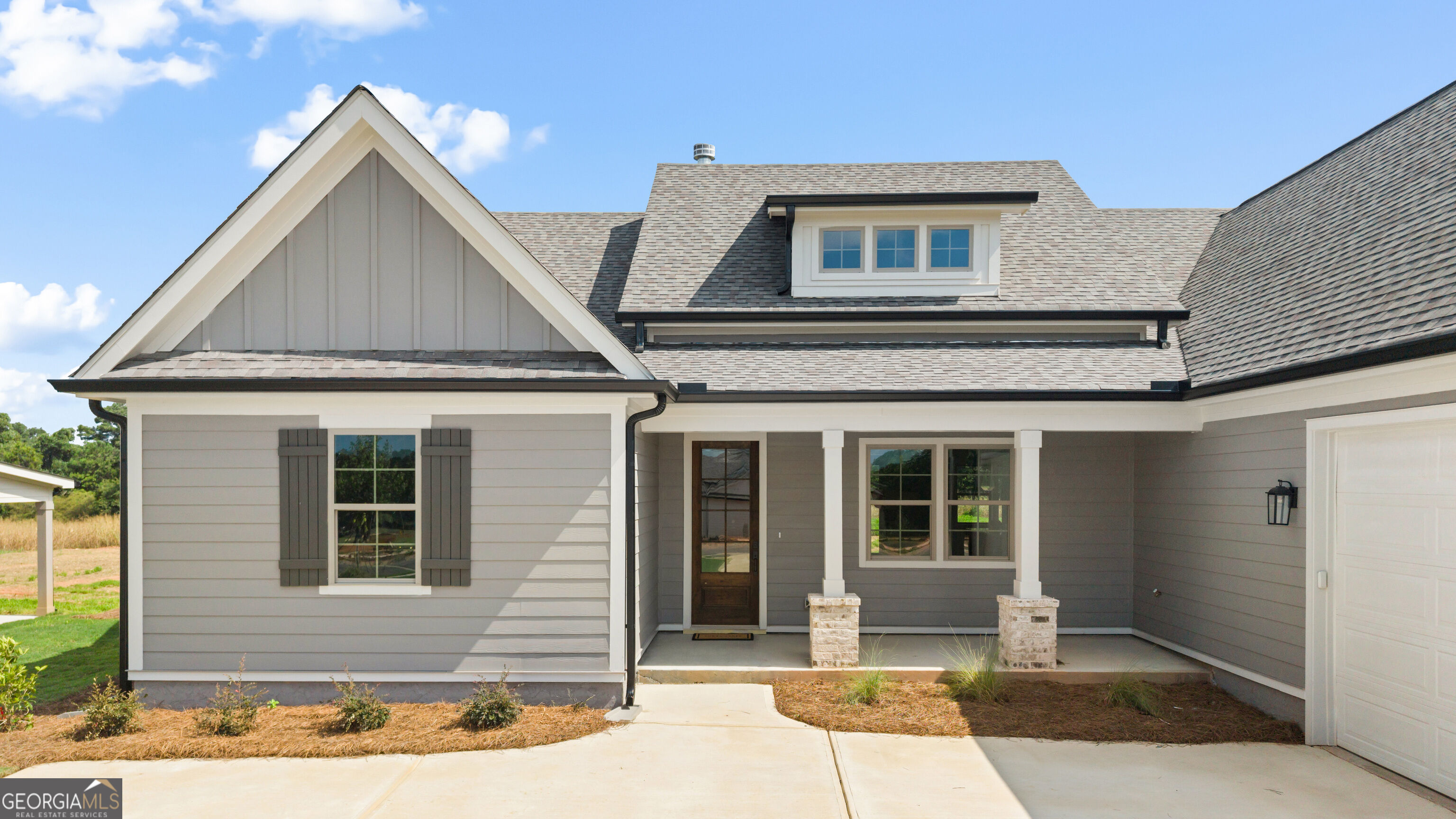 1101 Madison Hills Drive Property Photo 5