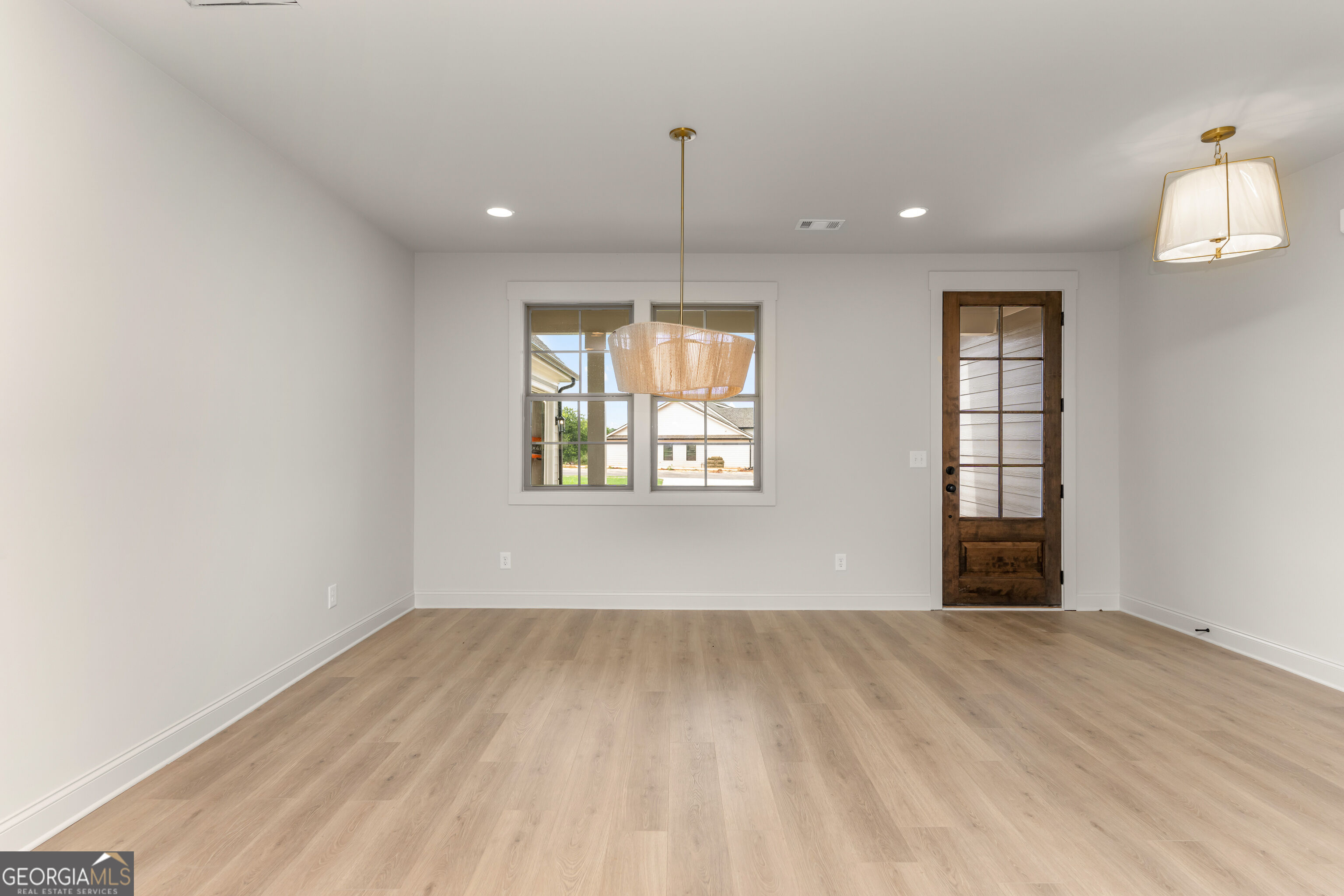 1101 Madison Hills Drive Property Photo 12