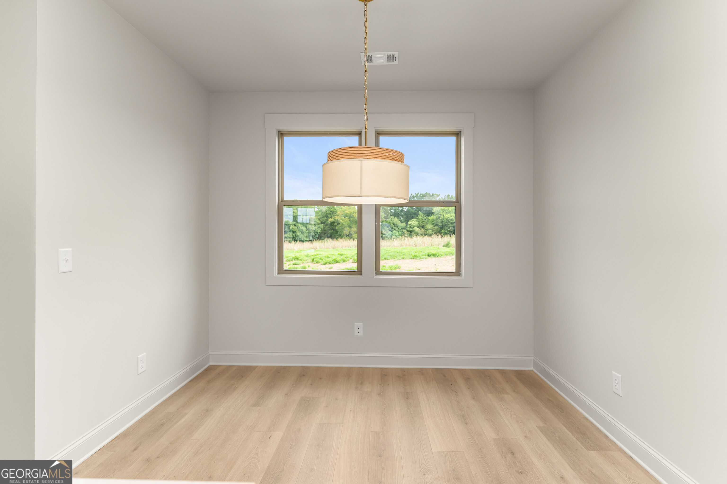 1101 Madison Hills Drive Property Photo 26