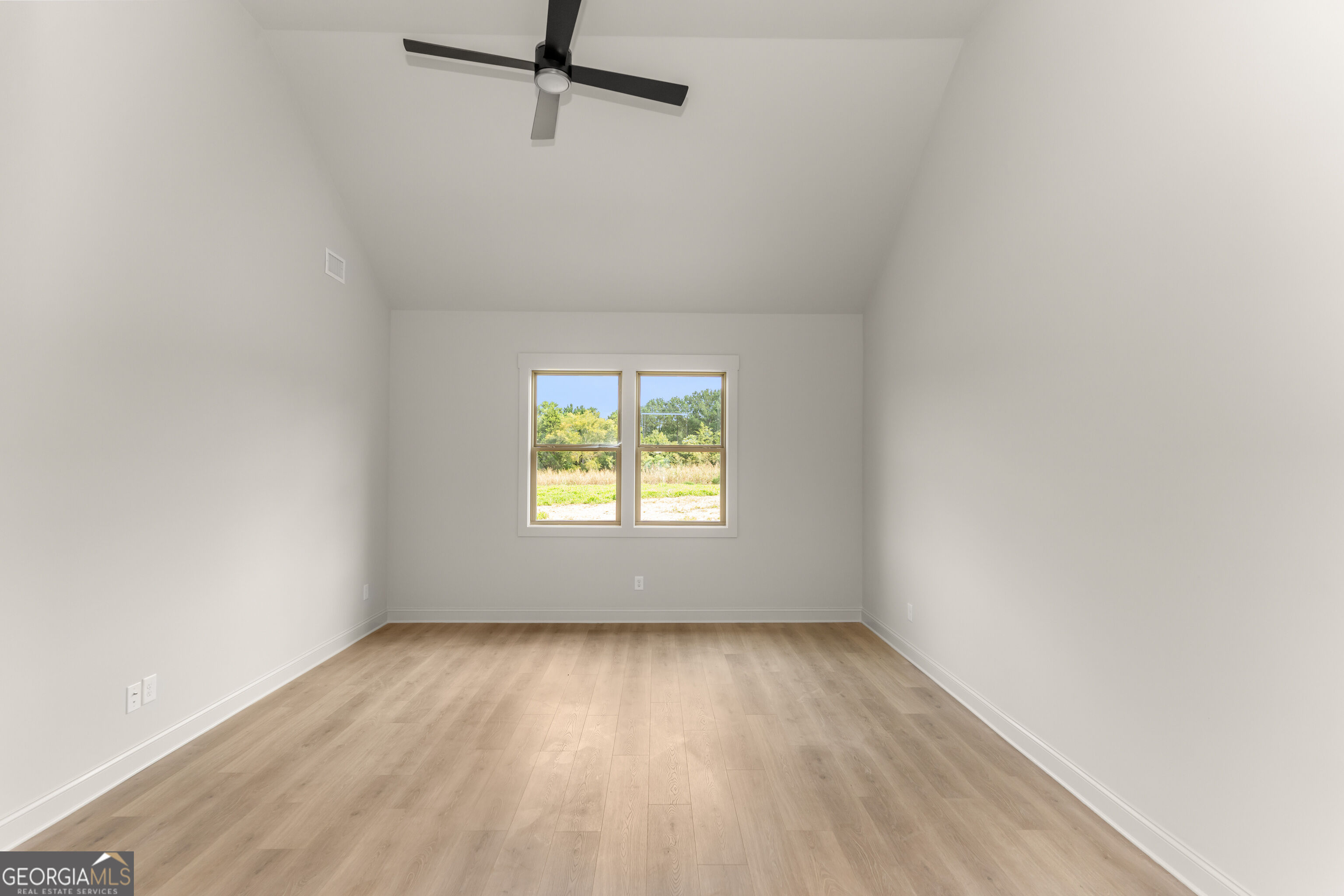 1101 Madison Hills Drive Property Photo 31