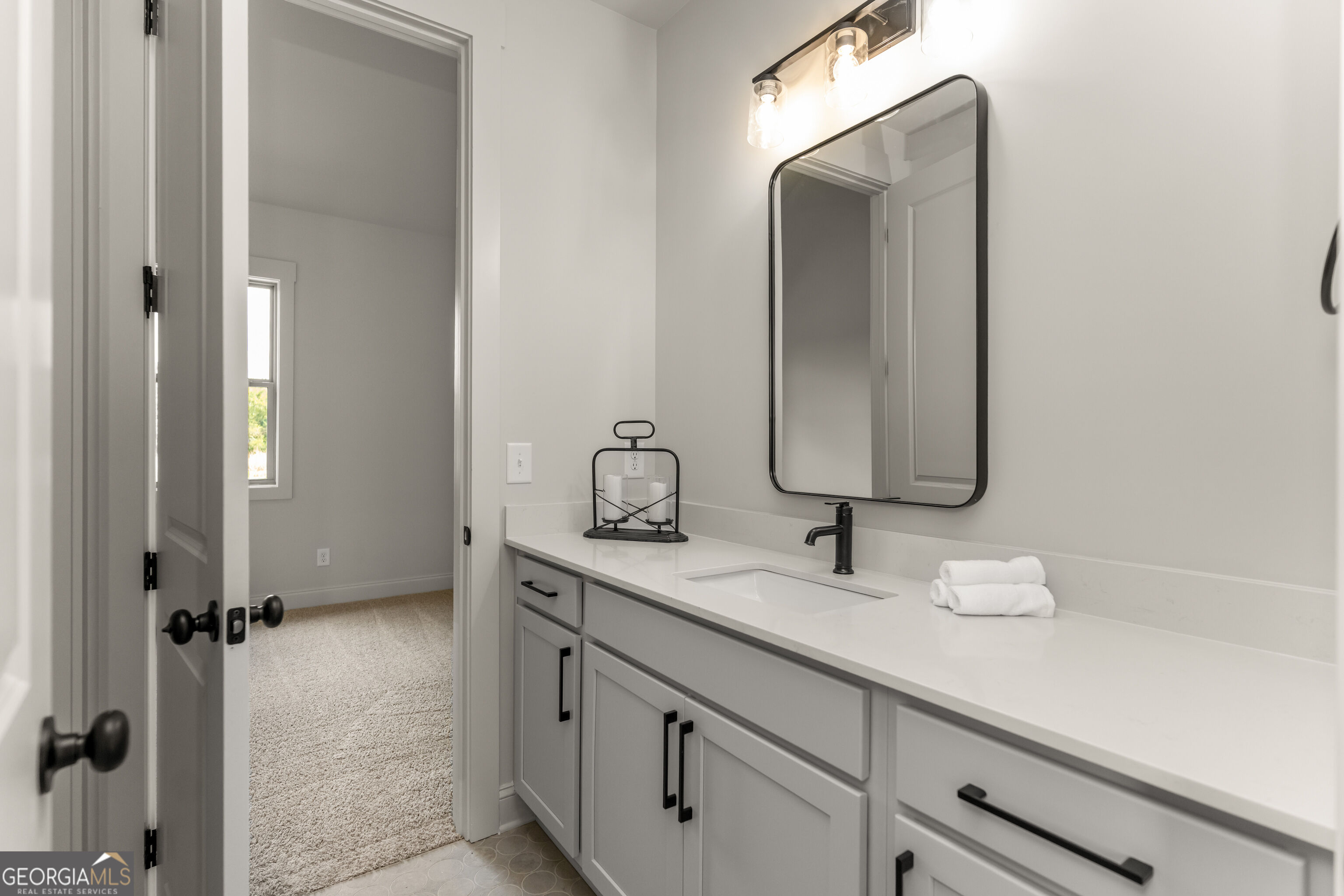 1101 Madison Hills Drive Property Photo 47