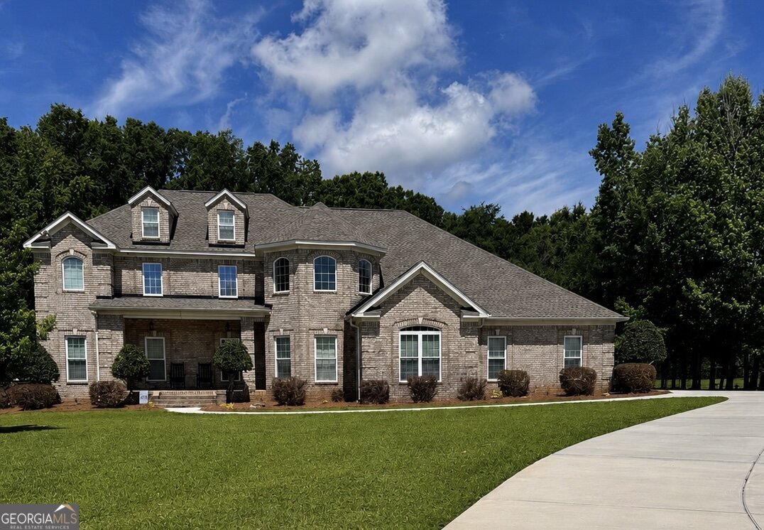 610 Cannock Court Property Photo 1