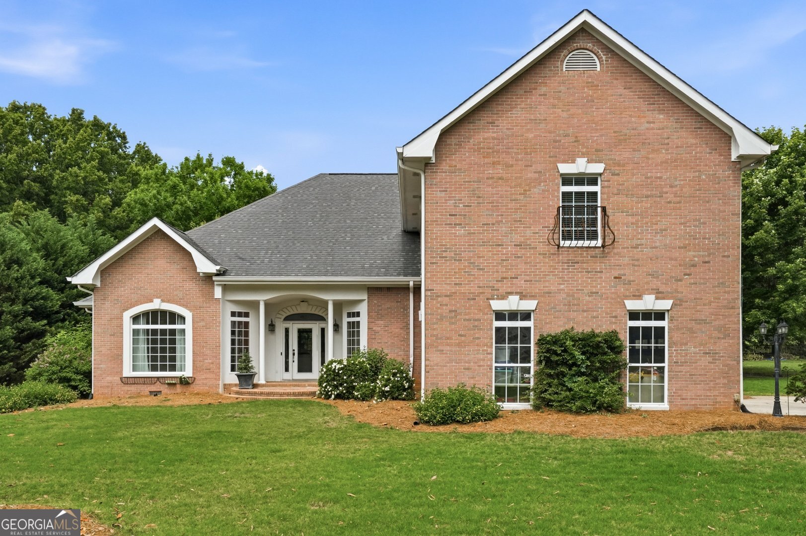 155 Youngs Circle Property Photo 1