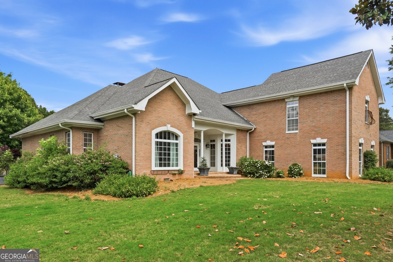 155 Youngs Circle Property Photo 2