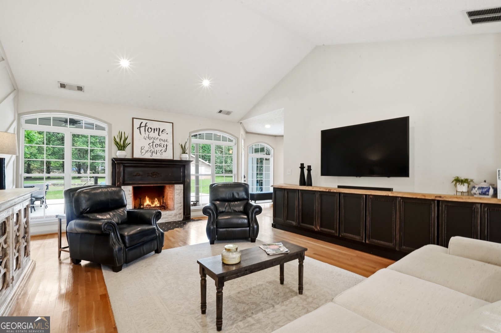 155 Youngs Circle Property Photo 11