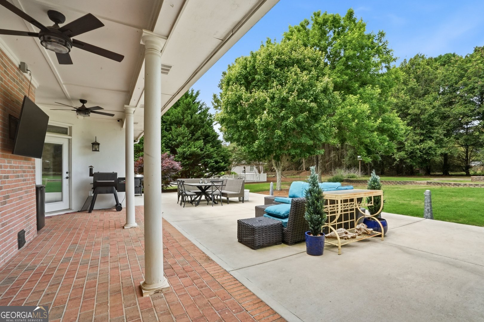 155 Youngs Circle Property Photo 32
