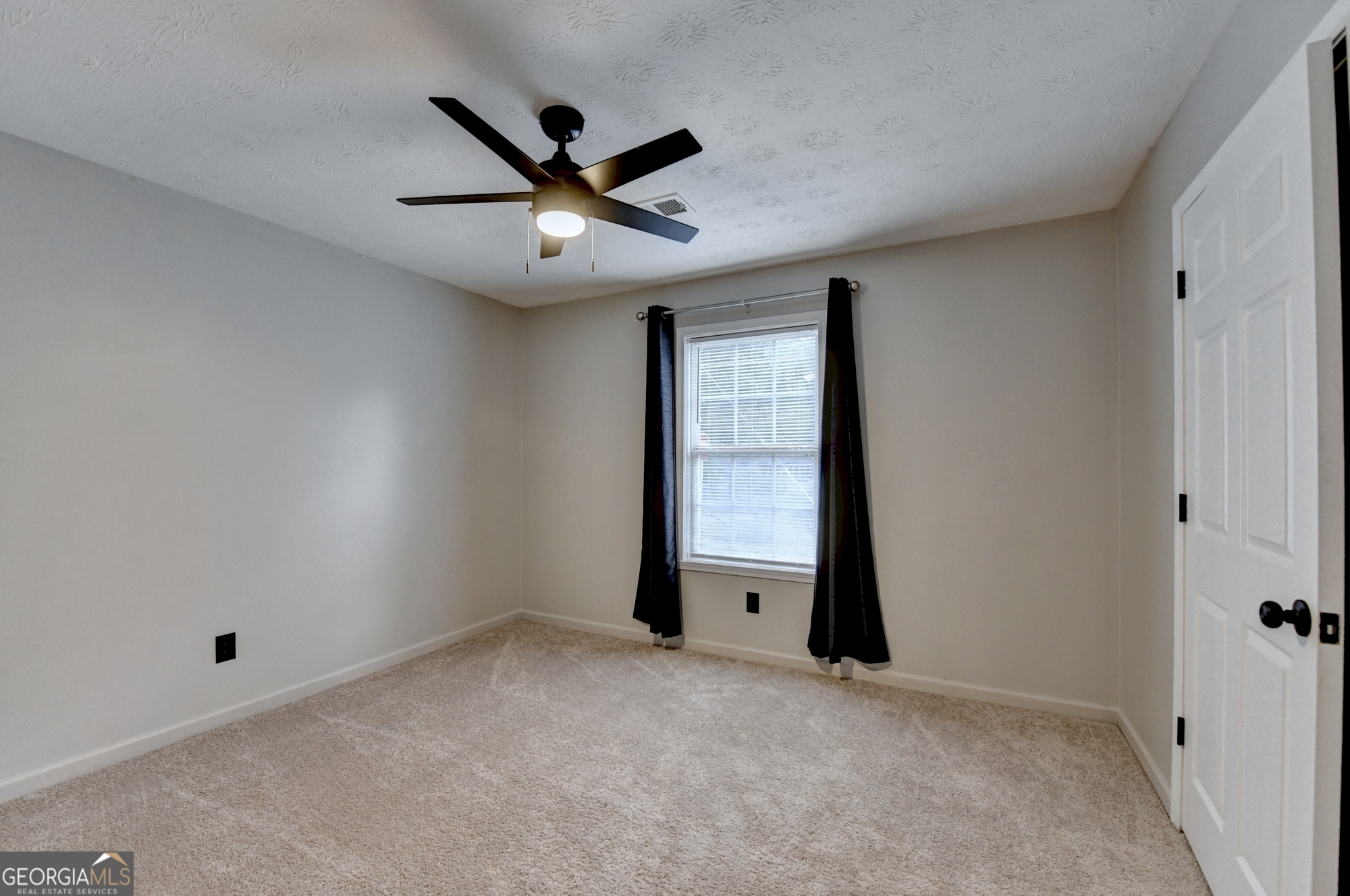 801 Davis Street Property Photo 19