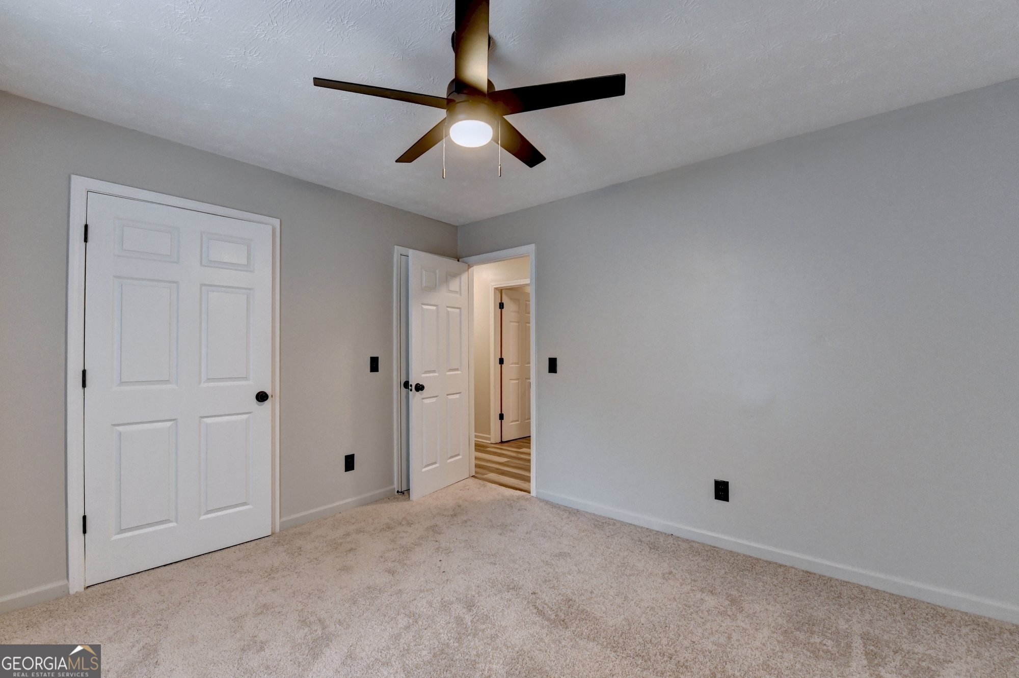 801 Davis Street Property Photo 21