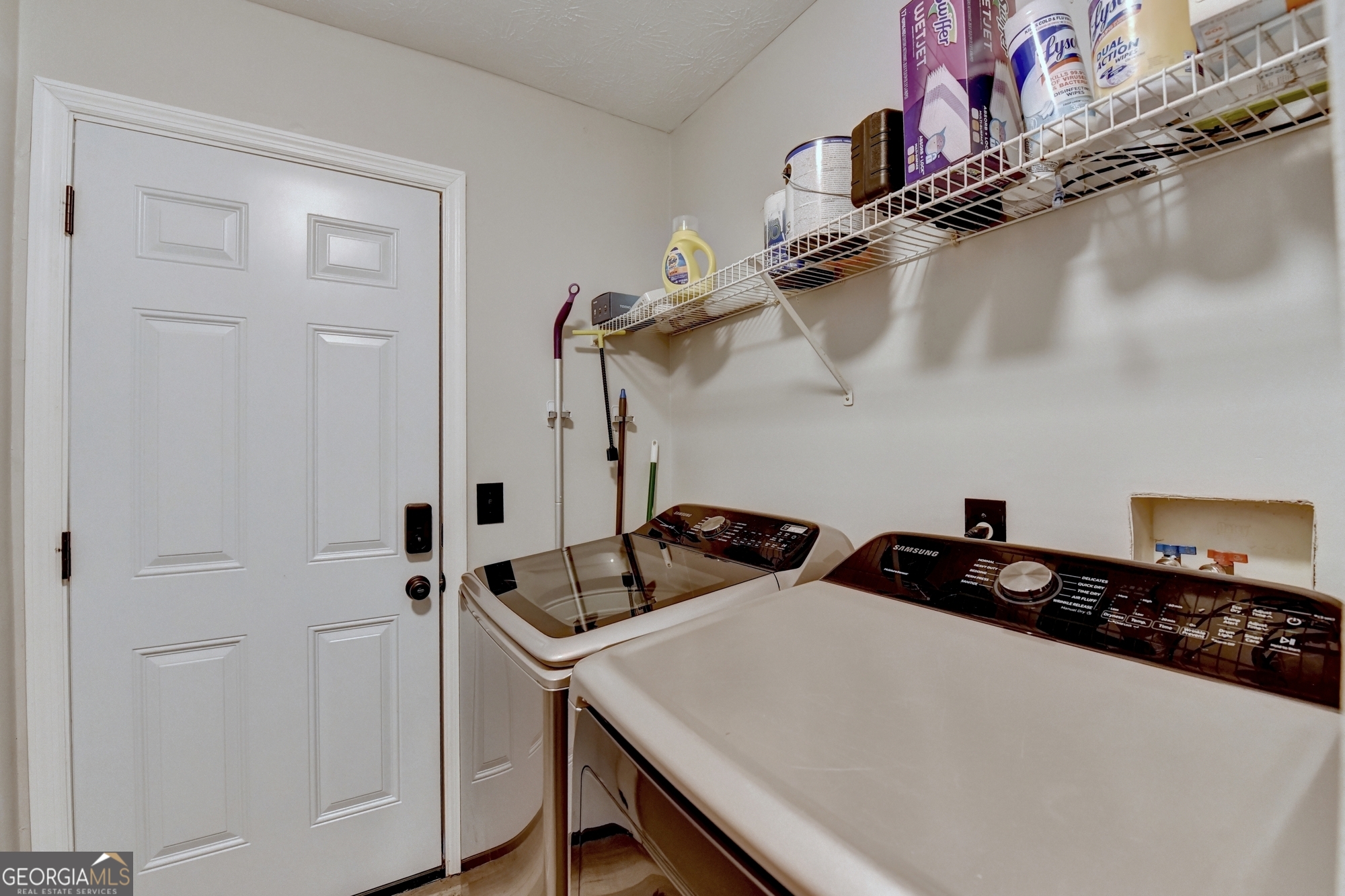 801 Davis Street Property Photo 22