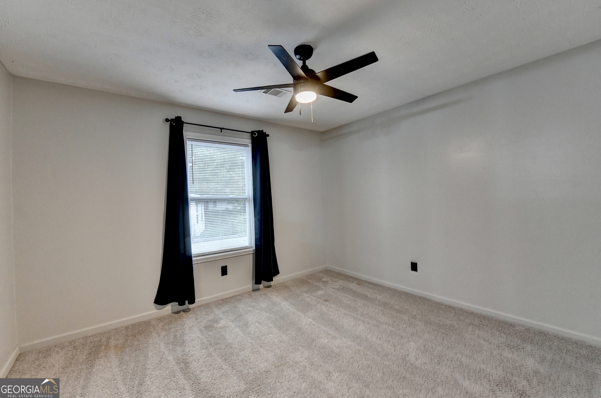 801 Davis Street Property Photo 23