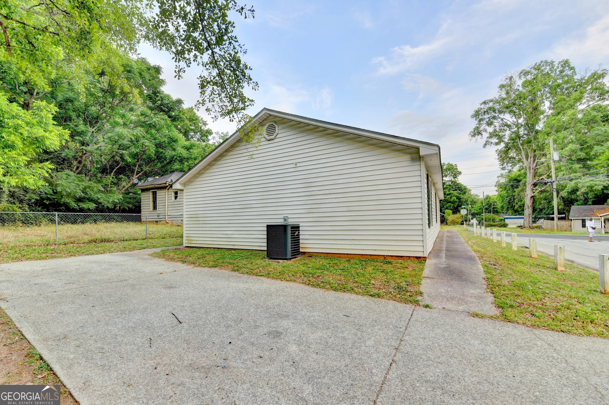 801 Davis Street Property Photo 33