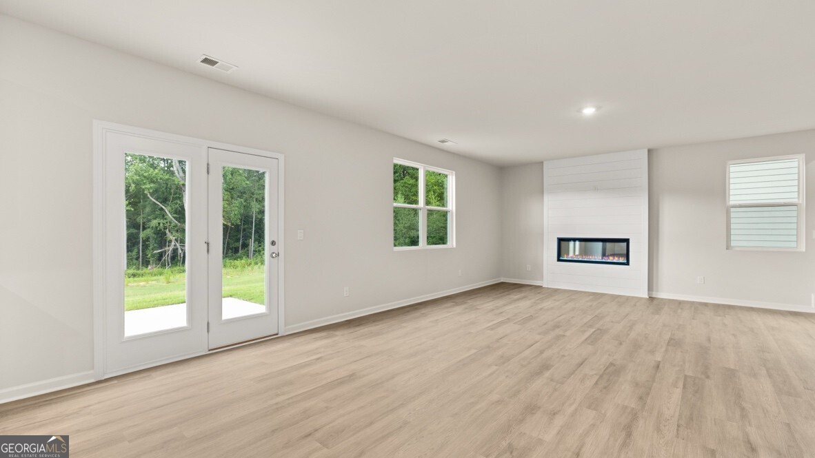 6287 Hallsley Drive Property Photo 10
