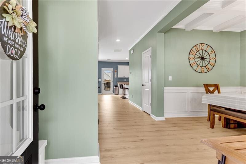 533 Evergreen Way Property Photo 3