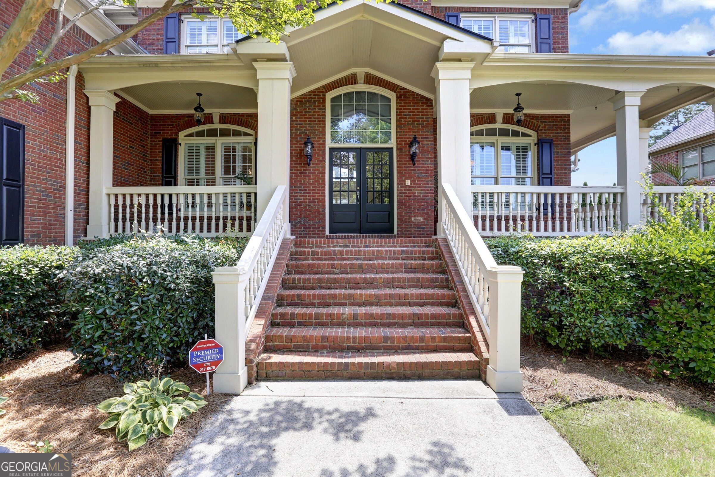 802 Pathview Court Property Photo 1