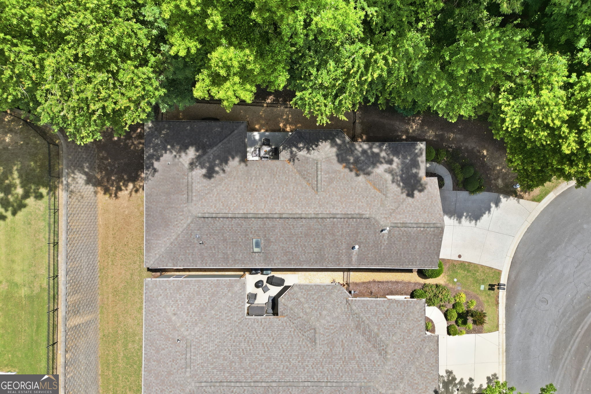 300 Burkwood Lane Property Photo 24