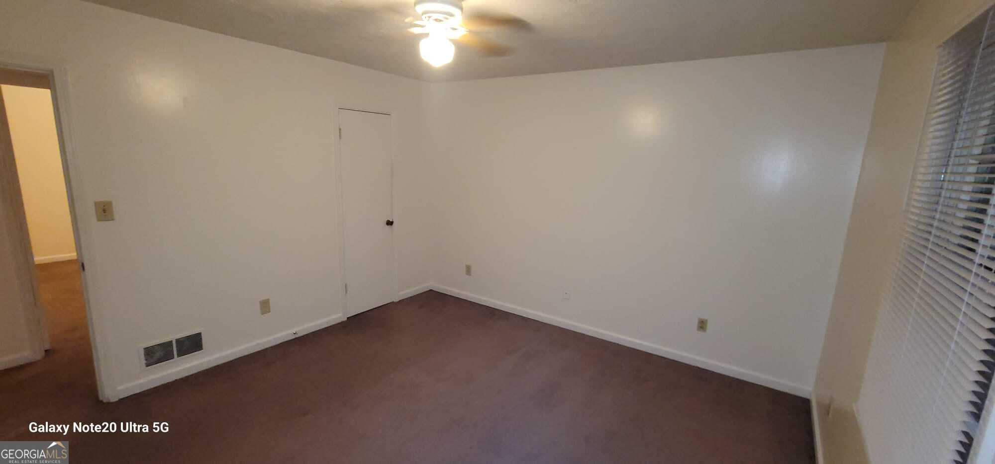 110 112 Fairhaven Court Property Photo 5