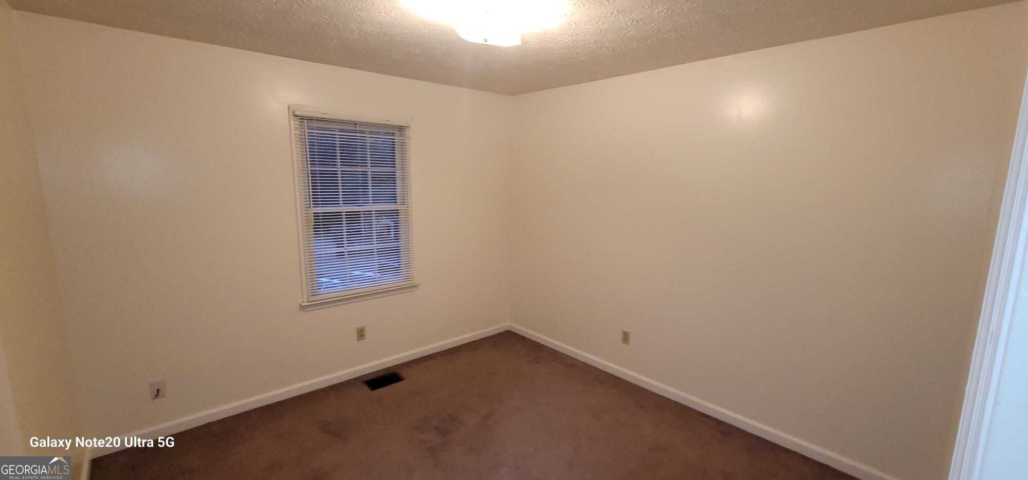 110 112 Fairhaven Court Property Photo 7
