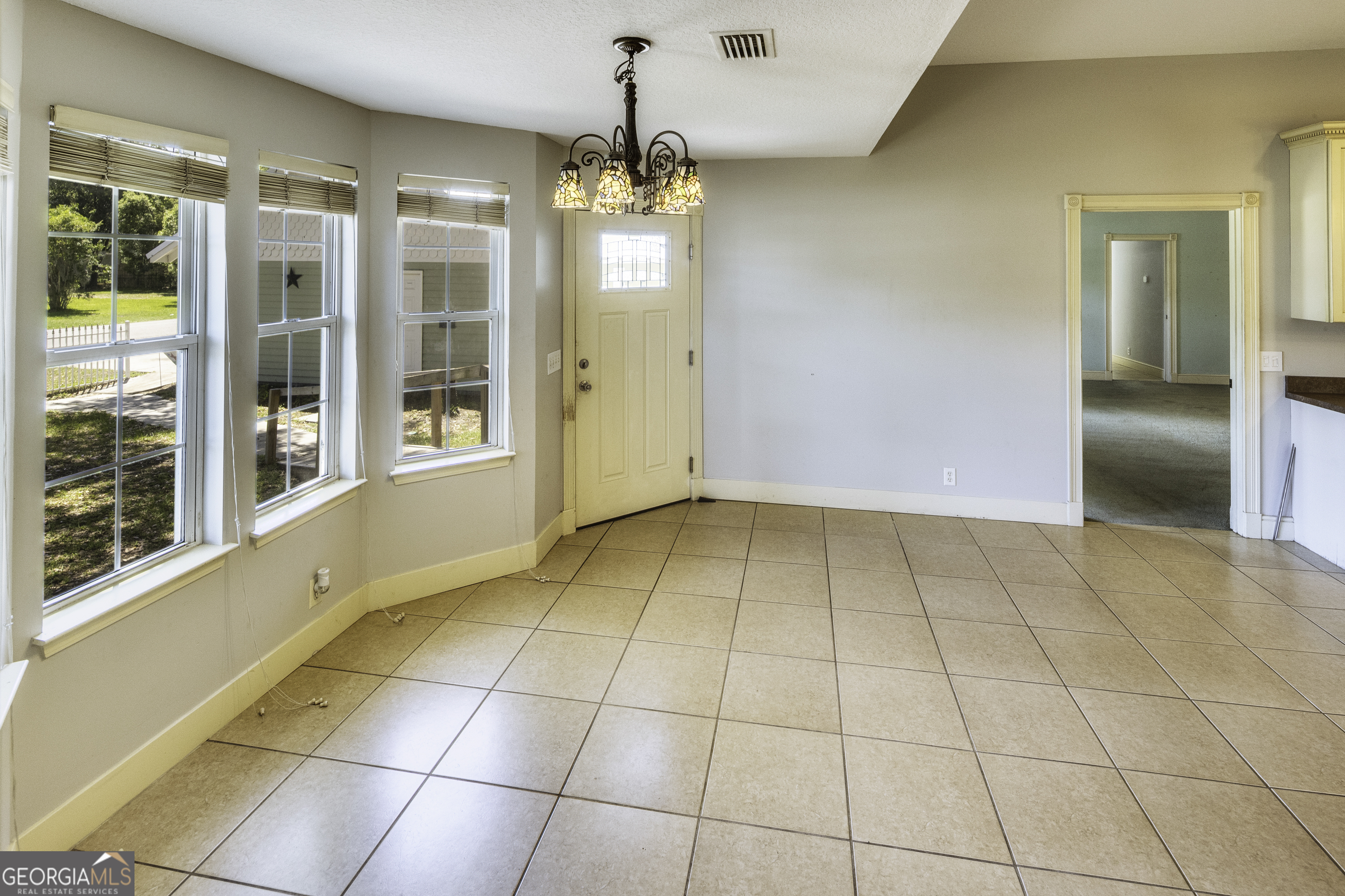 290 E King Avenue Property Photo 53