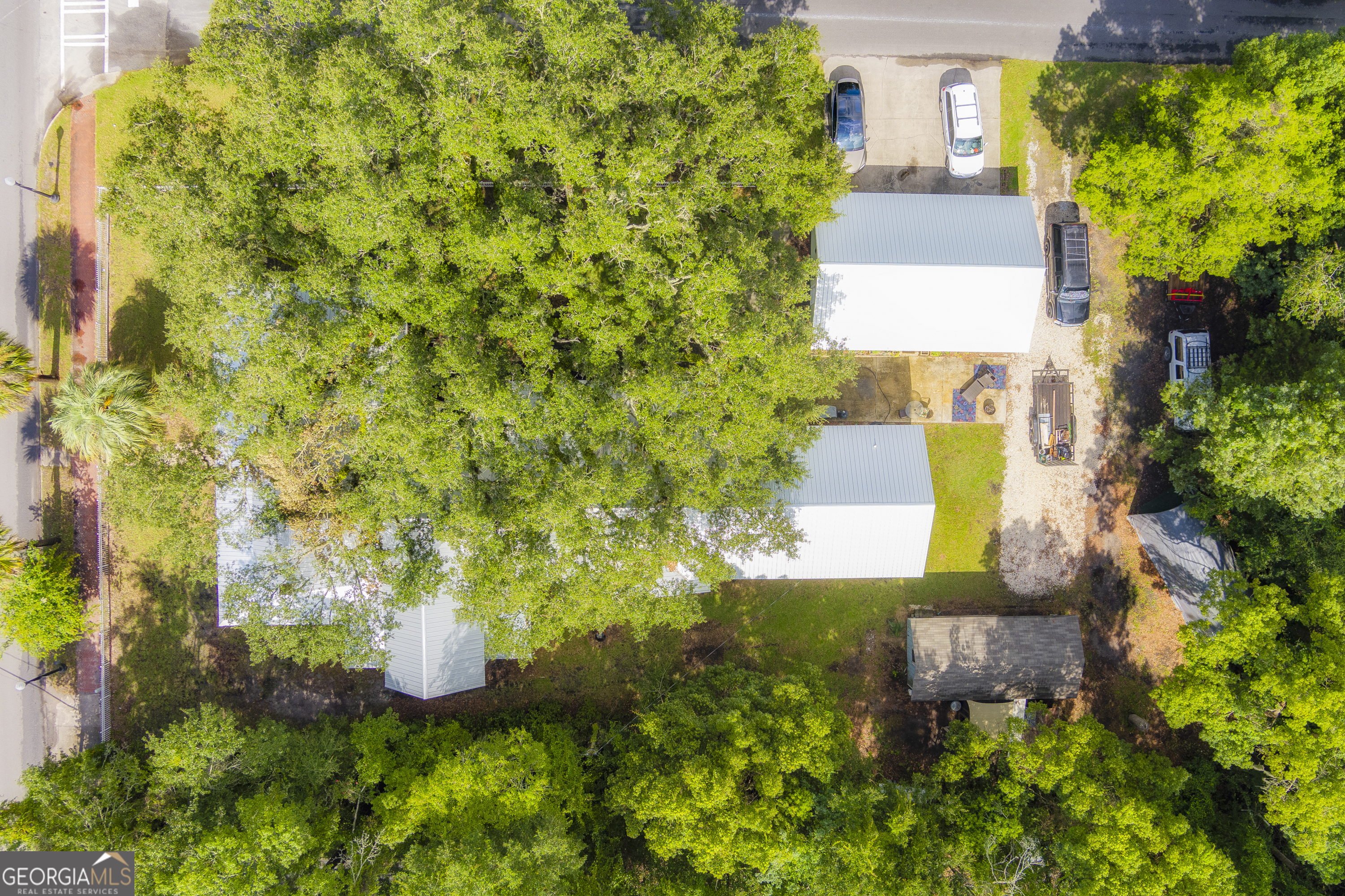 290 E King Avenue Property Photo 62