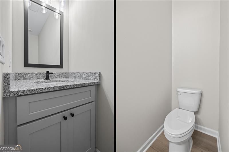 693 Racetrack Road Property Photo 22