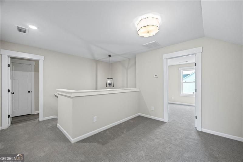 693 Racetrack Road Property Photo 35